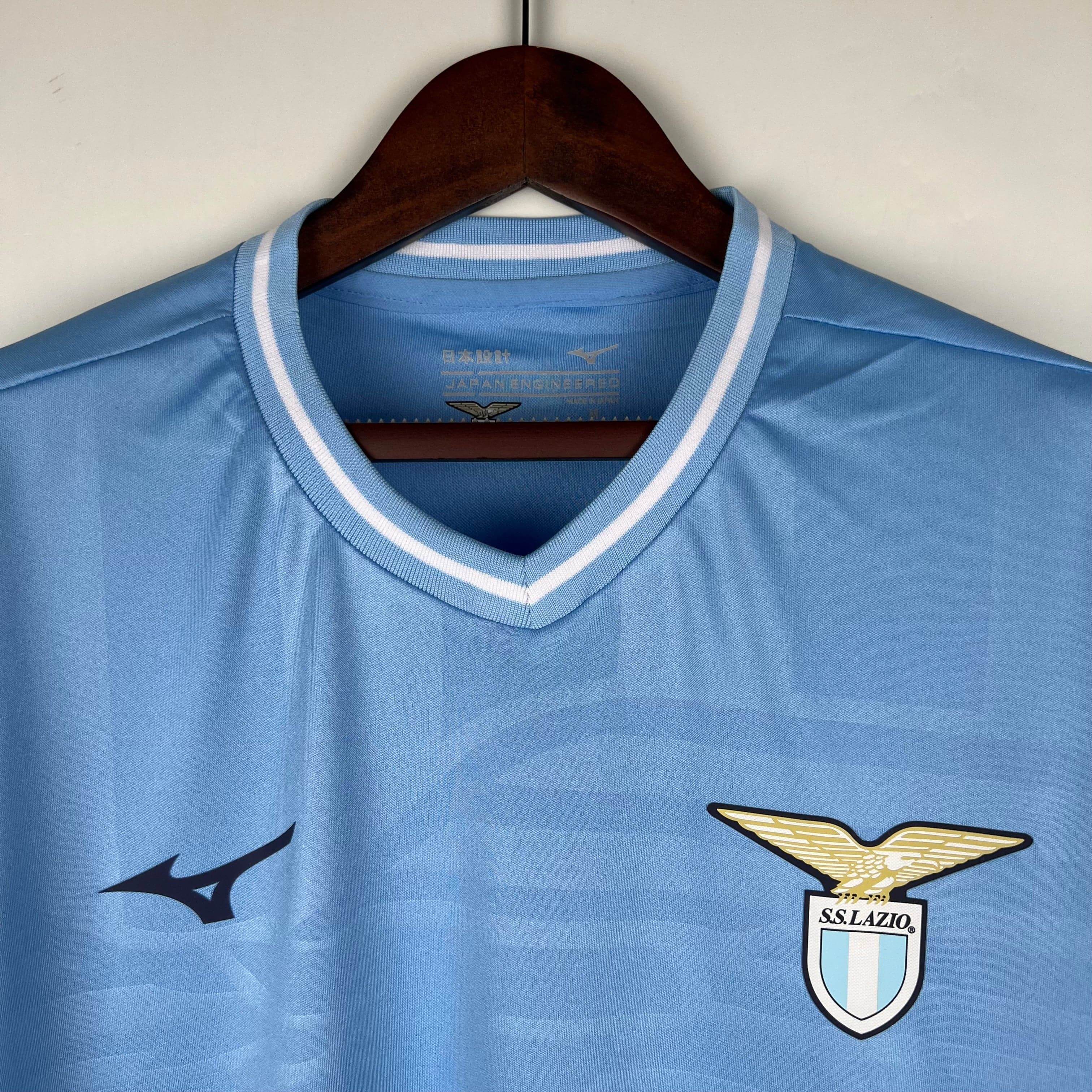 CAMISETA LAZIO I 23/24 HOMBRE (VERSIÓN FAN) - ZonaCamisetas