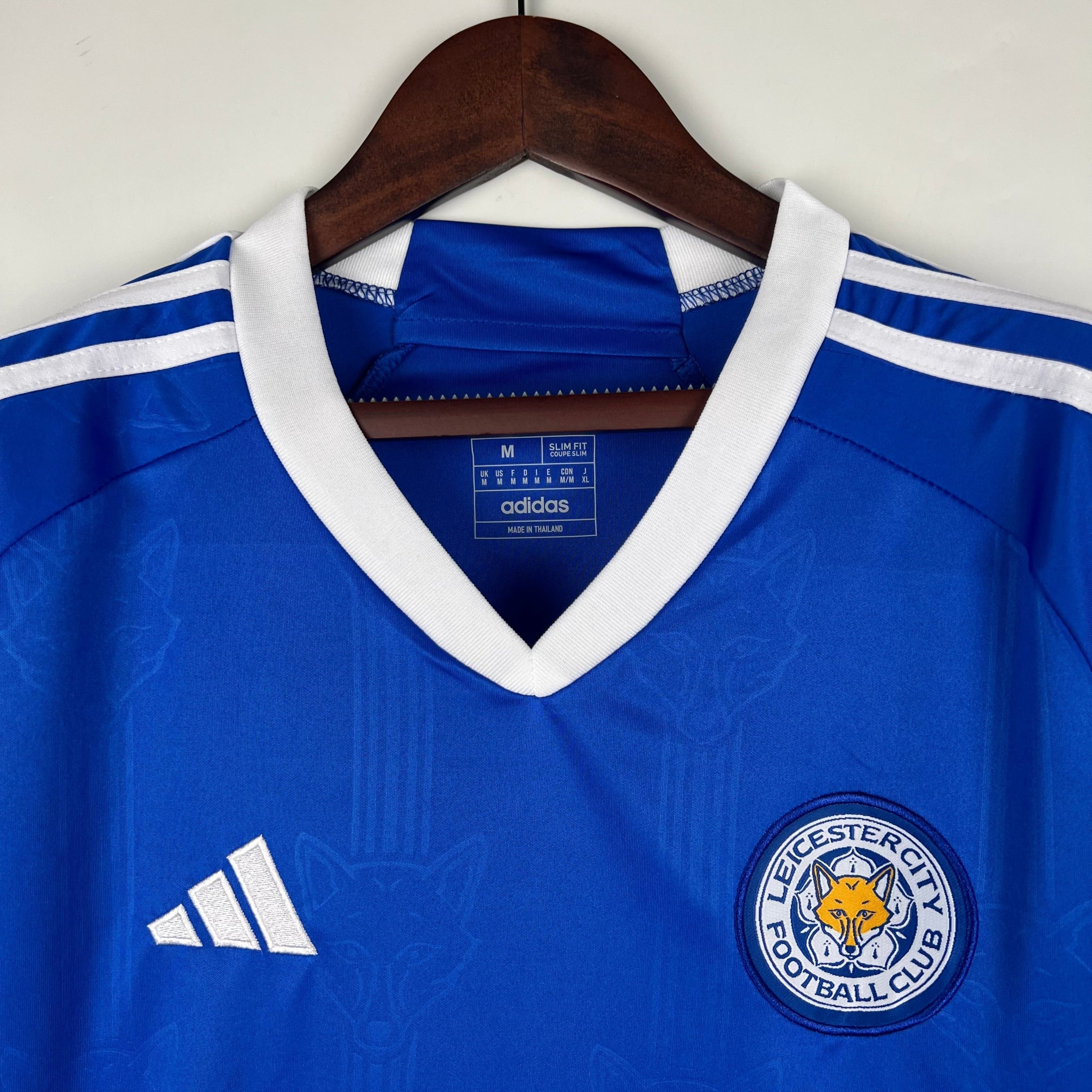 CAMISETA LEICESTER CITY I 23/24 HOMBRE (VERSIÓN FAN)