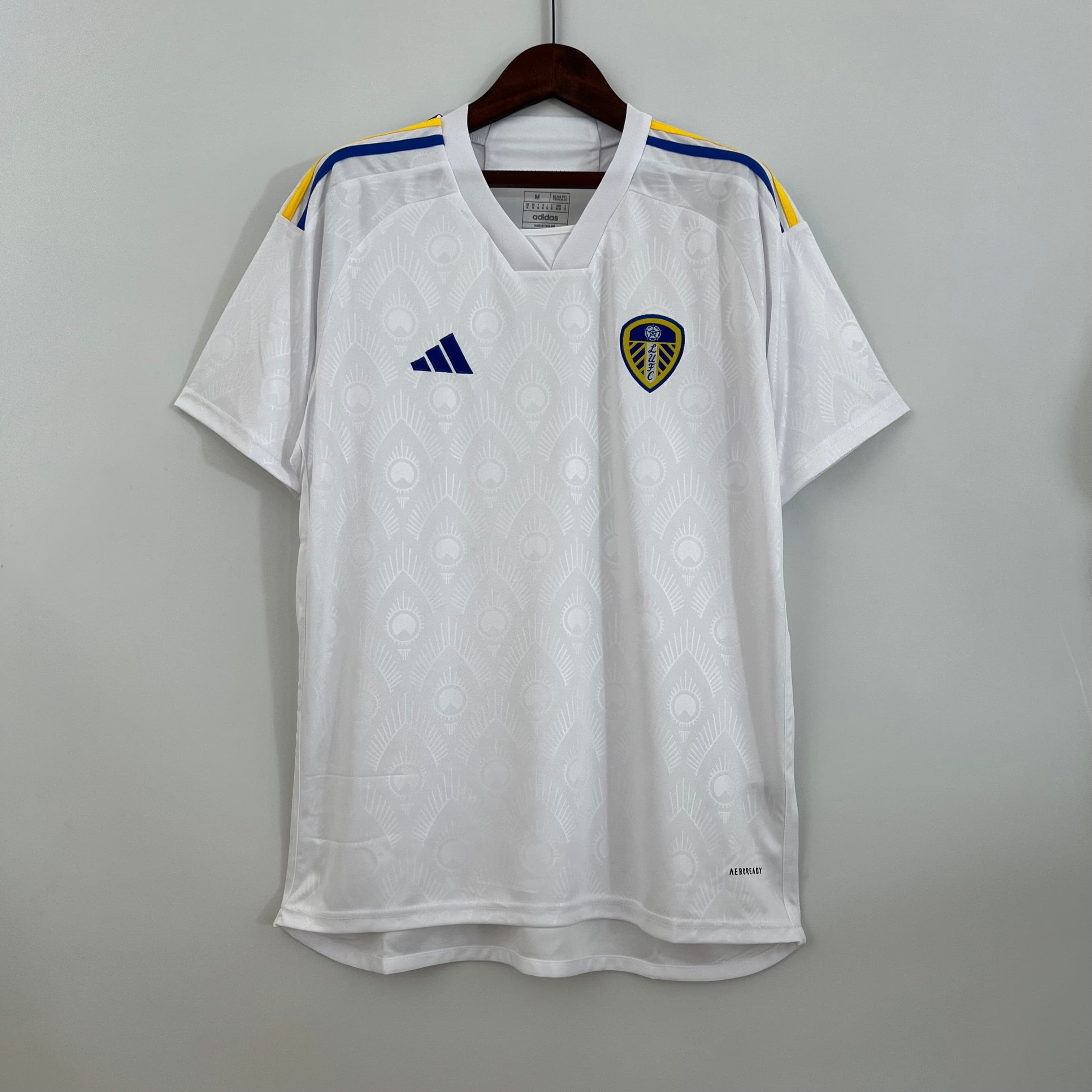 CAMISETA LEEDS l 23/24 HOMBRE (VERSIÓN FAN)