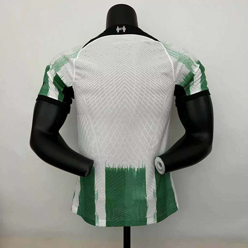 CAMISETA LIVERPOOL ENTRENAMIENTO I 23/24 HOMBRE (VERSIÓN JUGADOR) - ZonaCamisetas