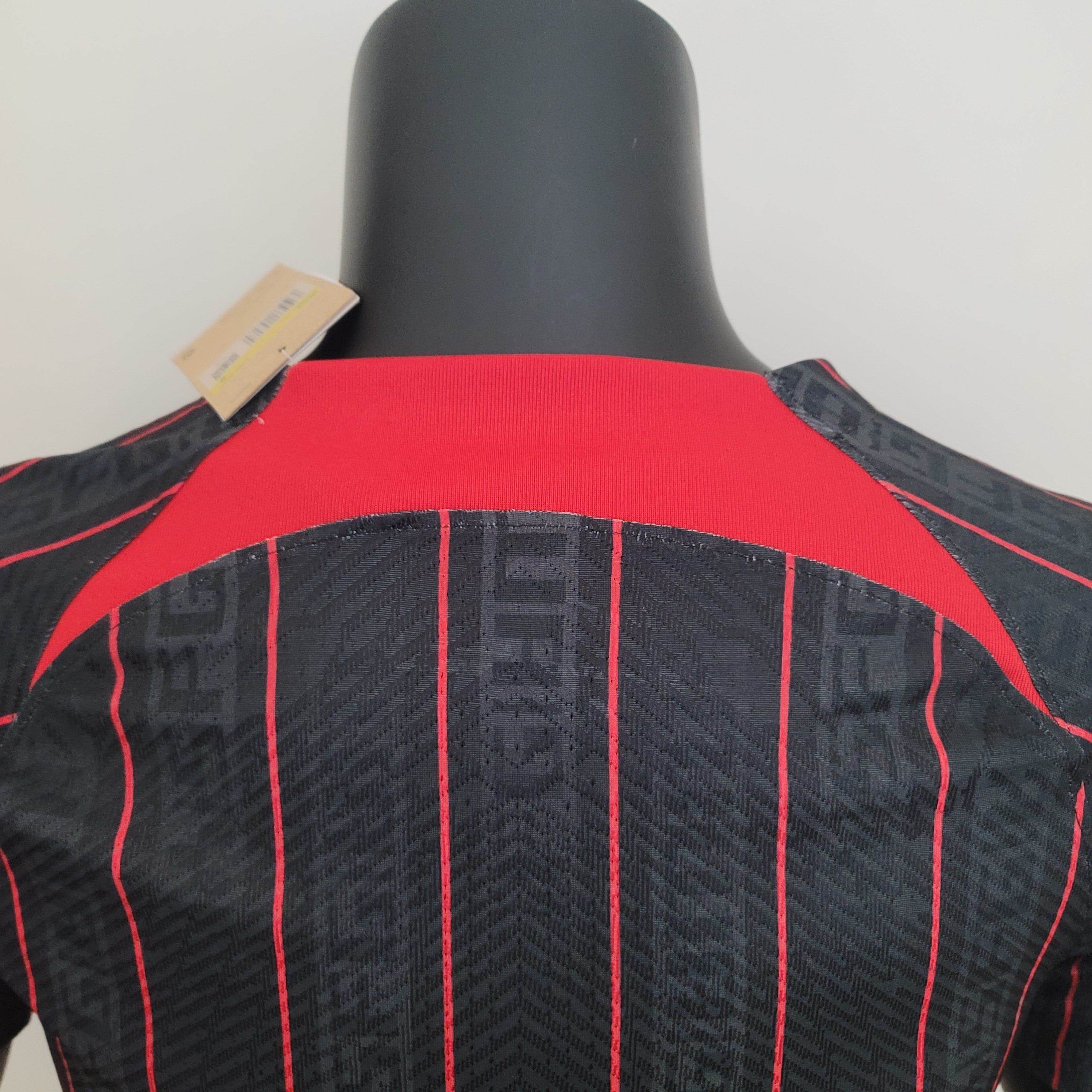 CAMISETA LIVERPOOL EDICIÓN ESPECIAL I 23/24 HOMBRE (VERSIÓN JUGADOR) - ZonaCamisetas