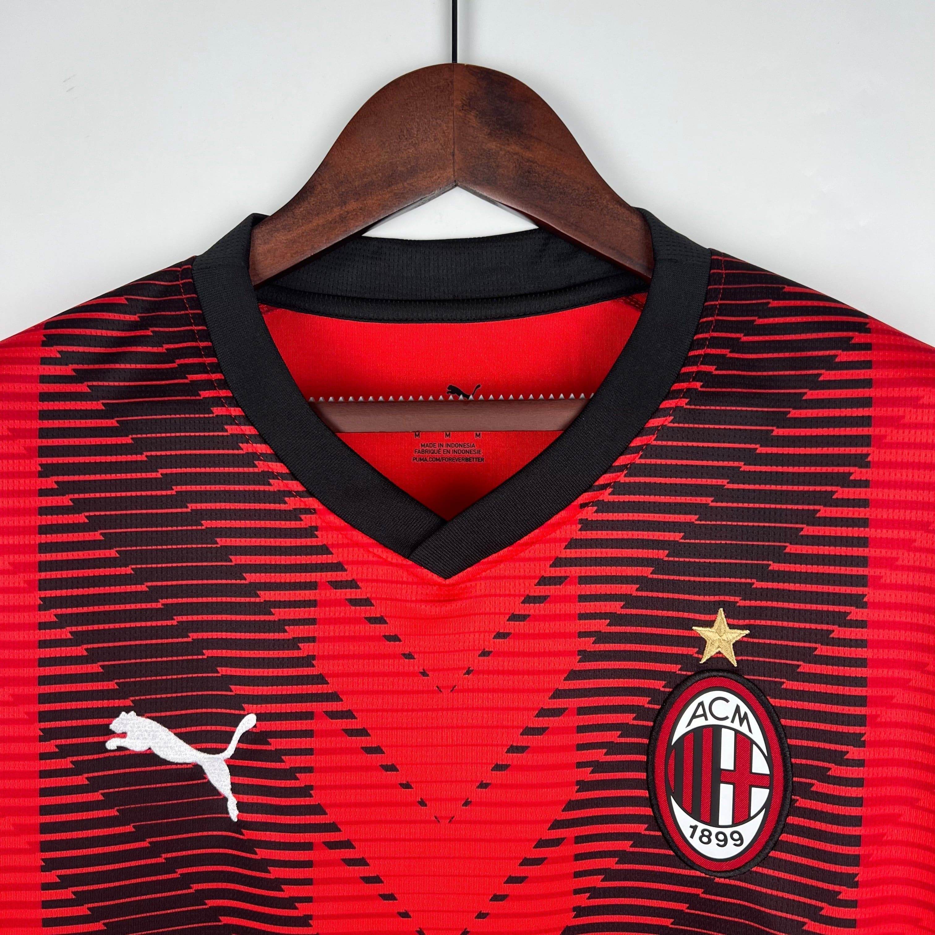 CAMISETA AC MILAN I 23/24 HOMBRE (VERSIÓN FAN) - ZonaCamisetas