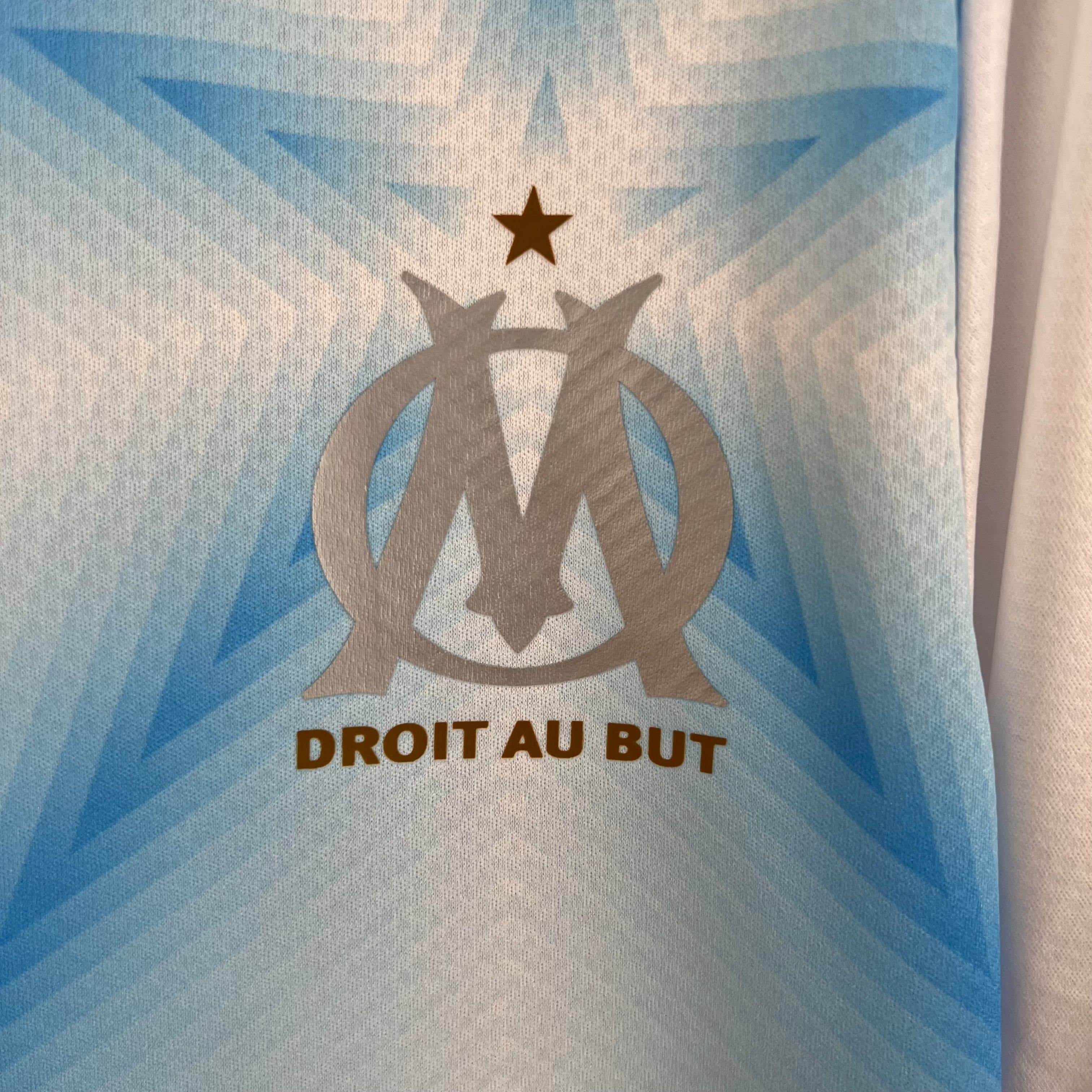 CAMISETA OLYMPIQUE DE MARSEILLE EDICIÓN ESPECIAL 30 AÑOS HOMBRE (VERSIÓN FAN) - ZonaCamisetas
