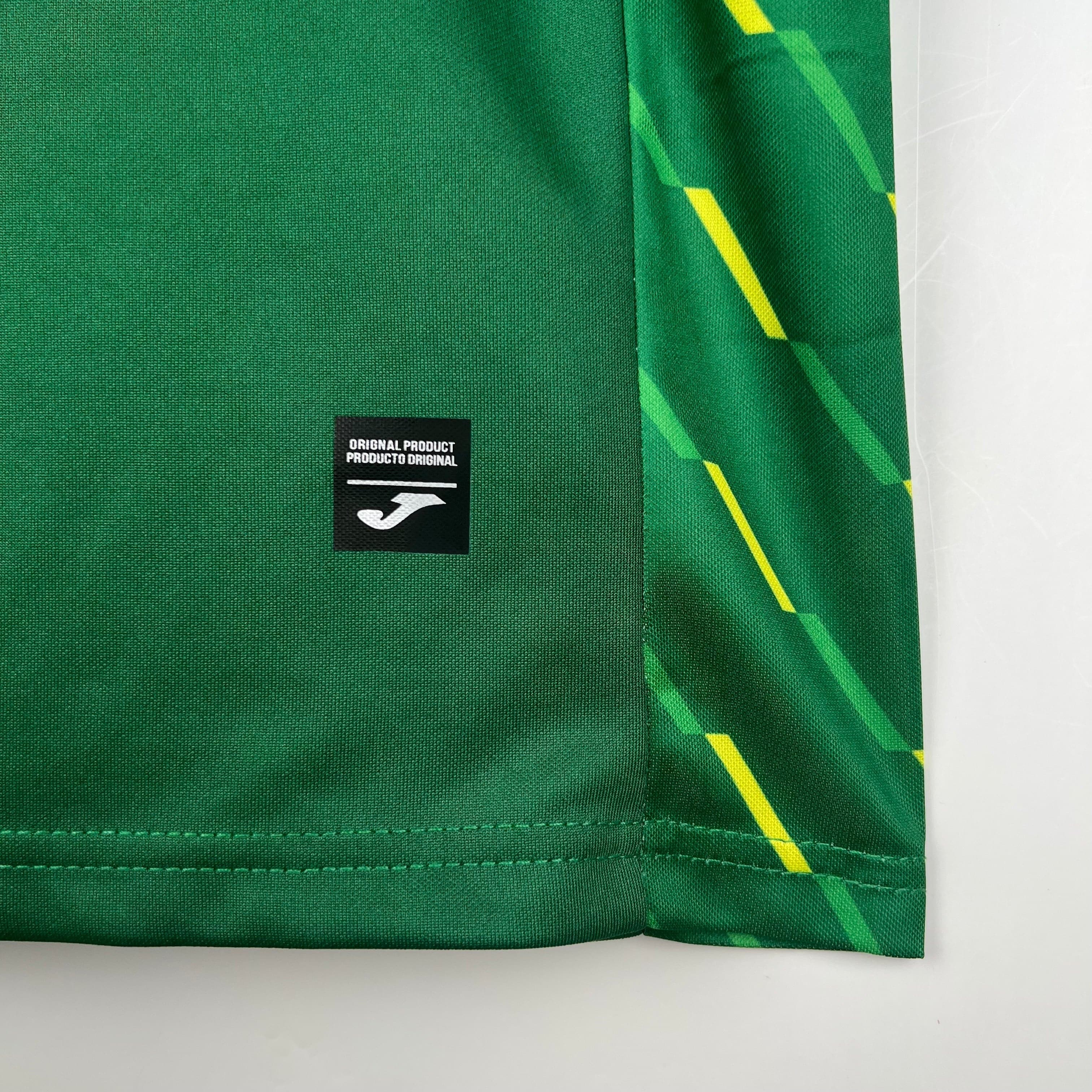 CAMISETA NORWICH II 23/24 HOMBRE (VERSIÓN FAN)
