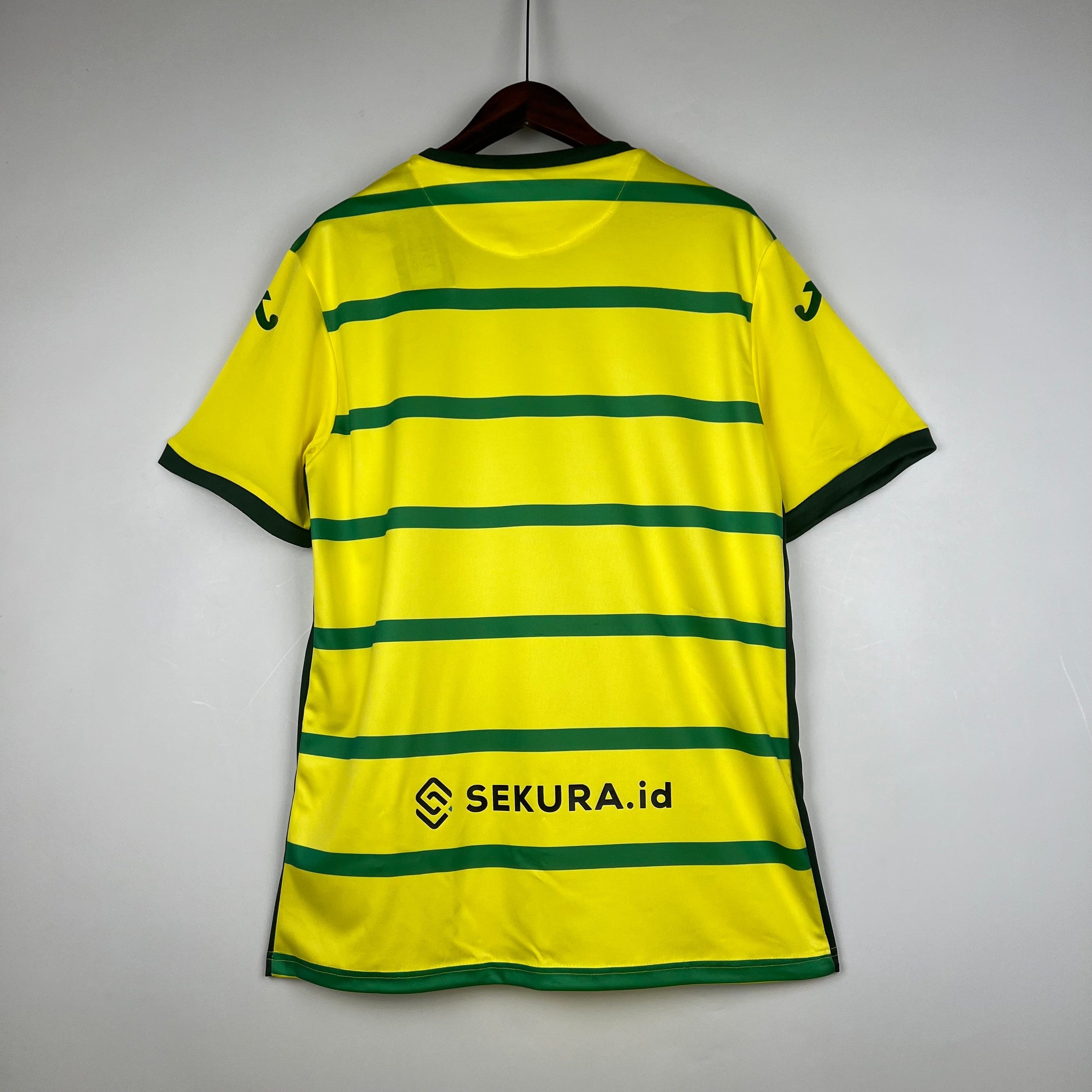 CAMISETA NORWICH I 23/24 HOMBRE (VERSIÓN FAN)