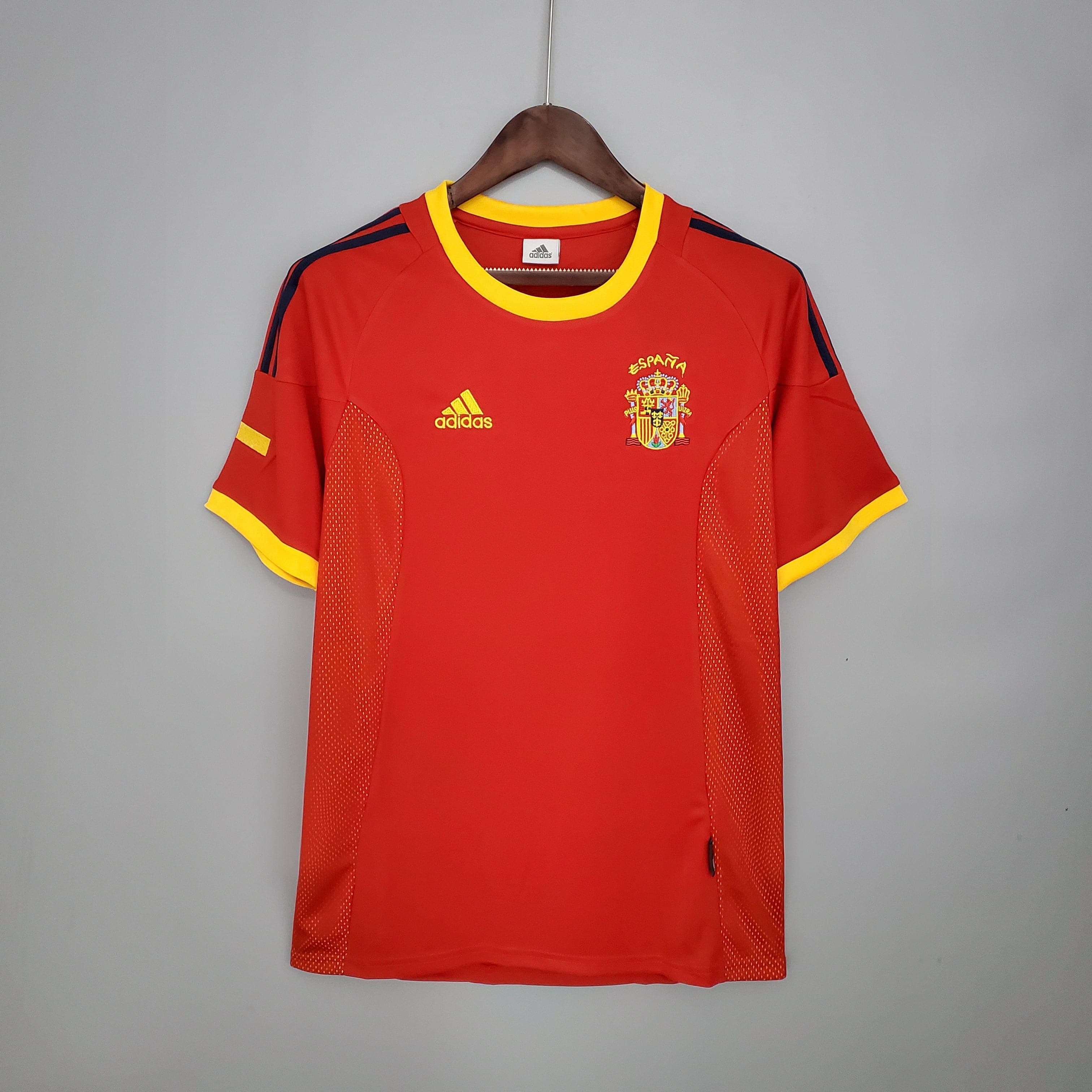 CAMISETA ESPAÑA l 2002 HOMBRE (RETRO)