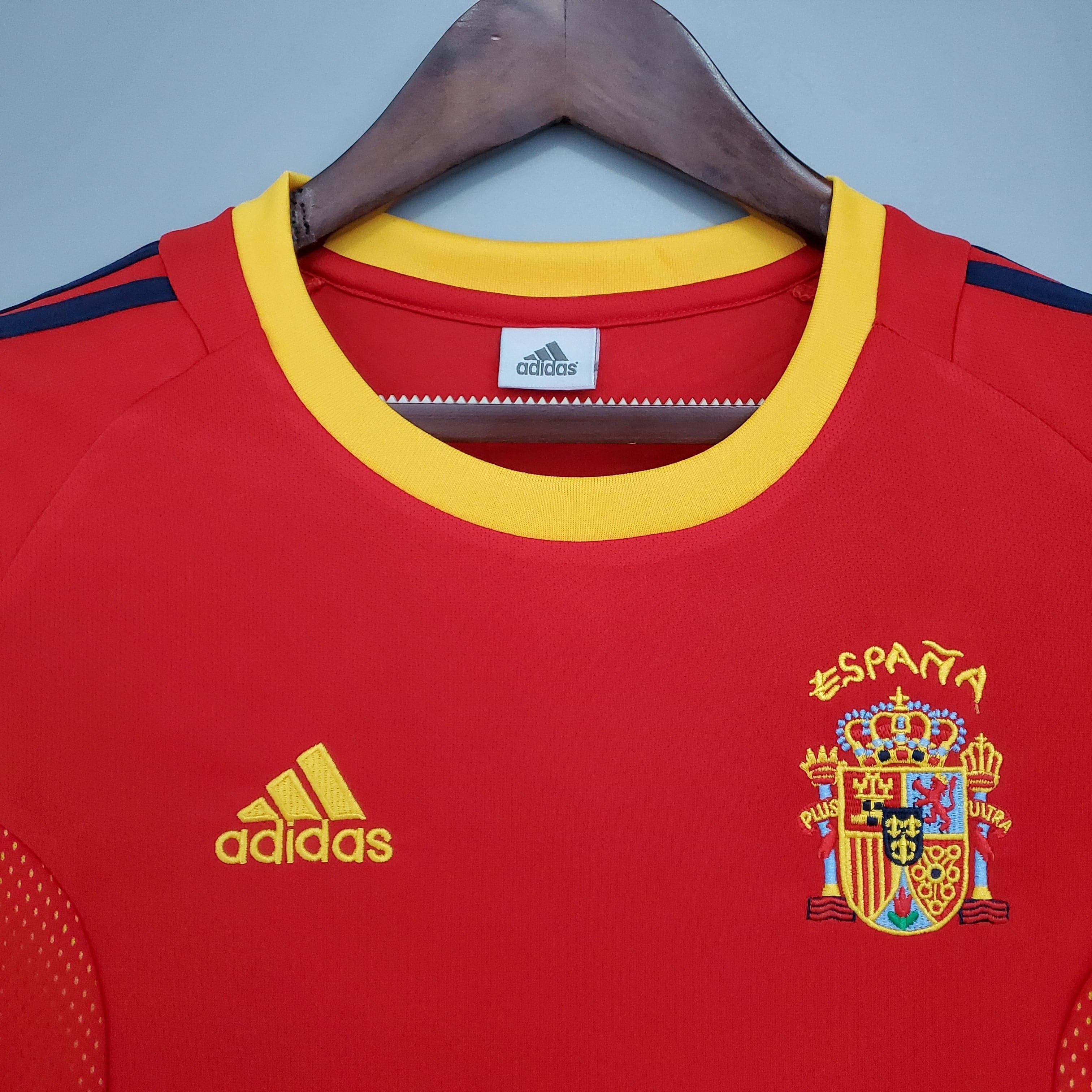 CAMISETA ESPAÑA l 2002 HOMBRE (RETRO)
