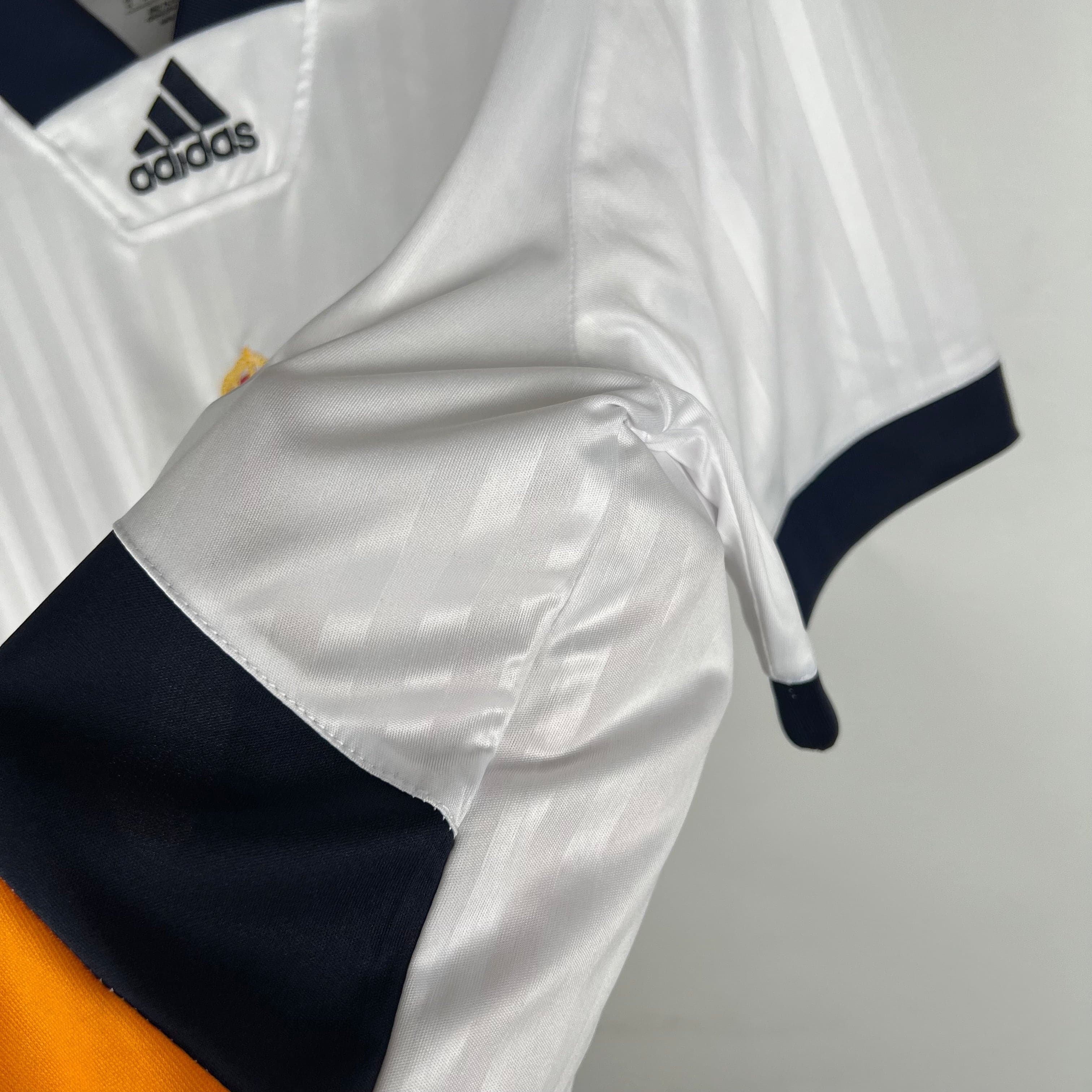 CAMISETA REAL MADRID EDICIÓN ESPECIAL I 23/24 HOMBRE (VERSIÓN FAN)