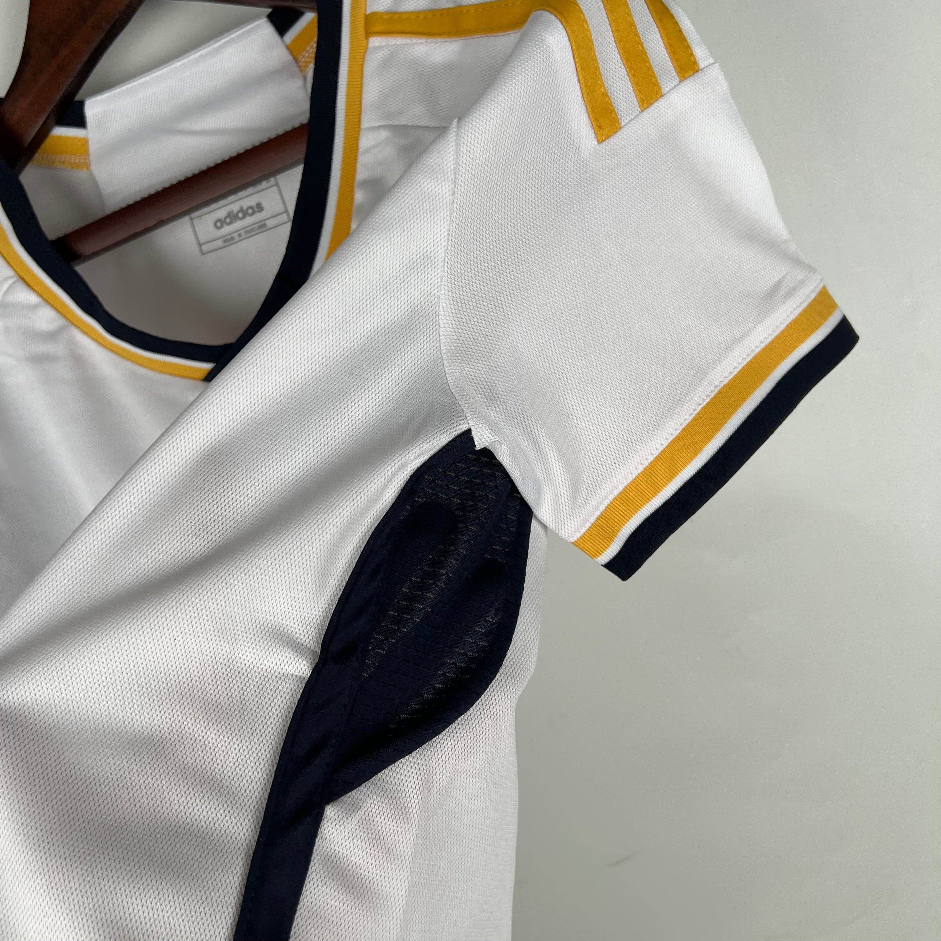 CAMISETA REAL MADRID I 23/24 MUJER (VERSIÓN FAN) - ZonaCamisetas