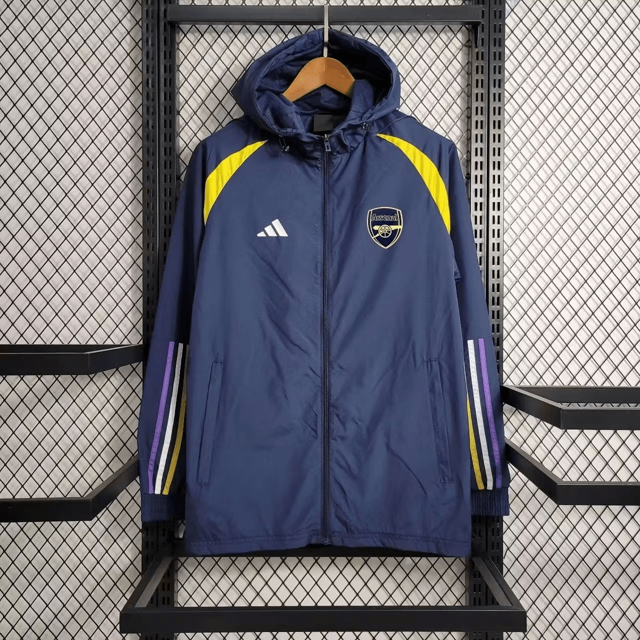 CORTAVIENTO ARSENAL II 23/24 - ZonaCamisetas
