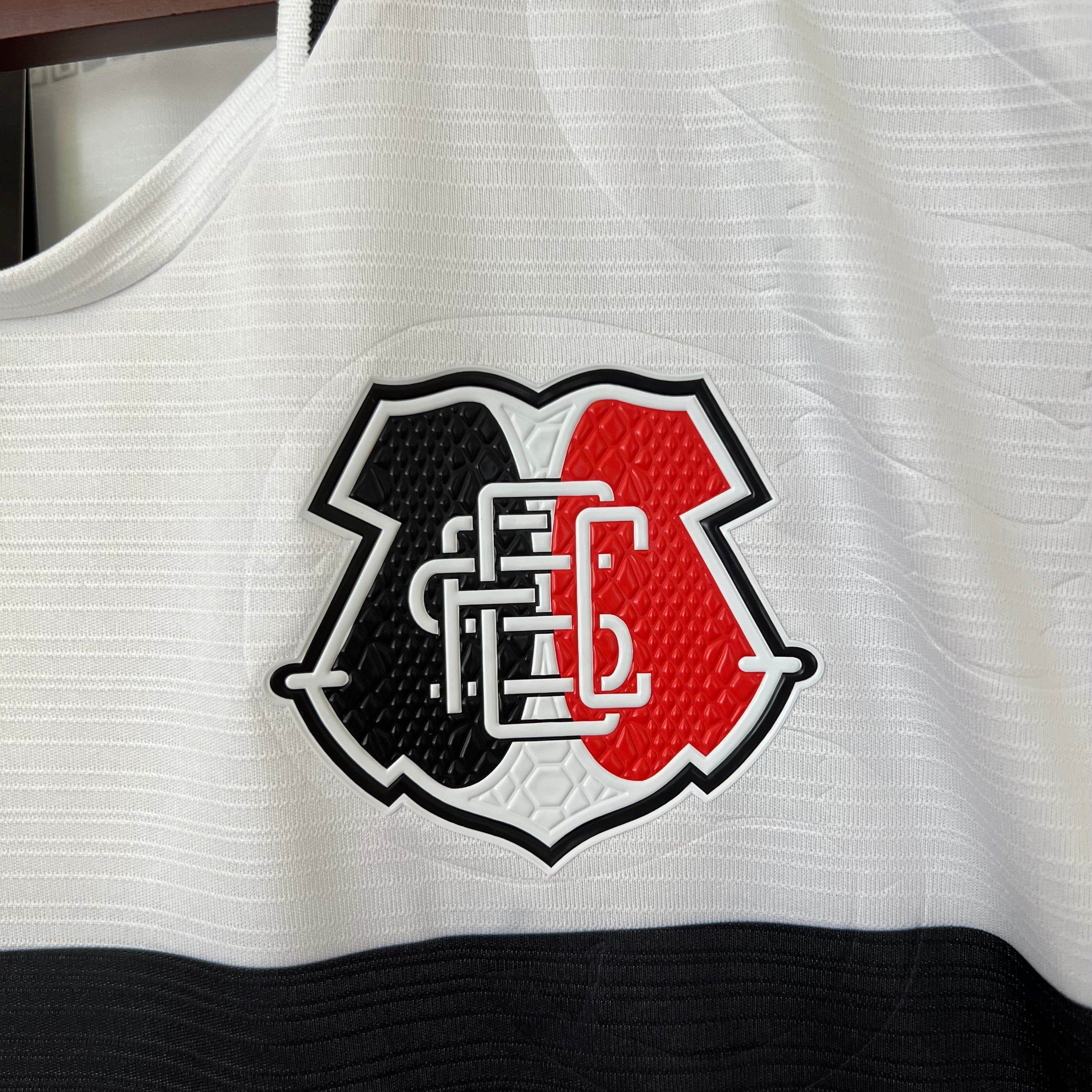 CAMISETA SANTA CRUZ l 23/24 MUJER (VERSIÓN FAN) - ZonaCamisetas