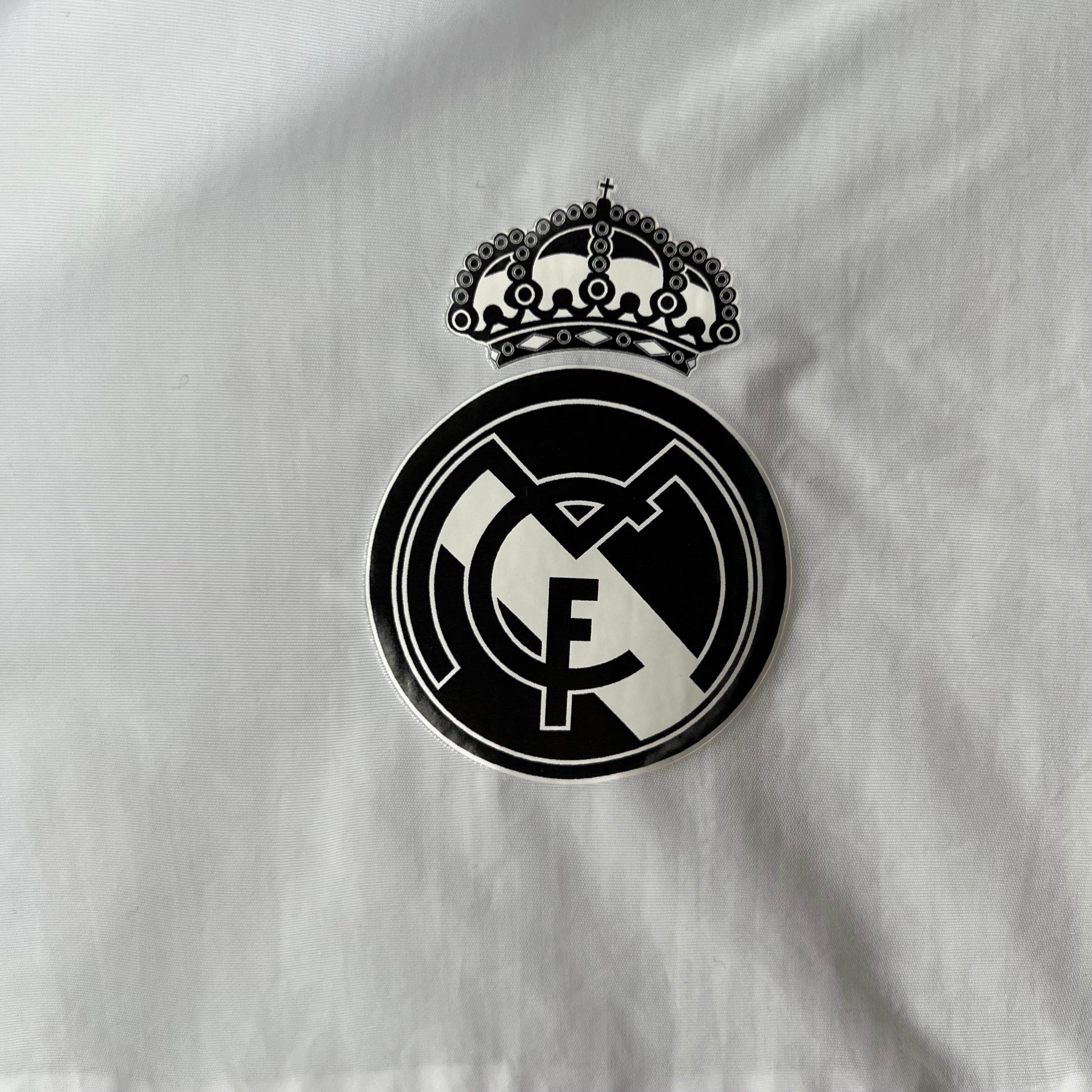 CORTAVIENTO REAL MADRID I 23/24 - ZonaCamisetas