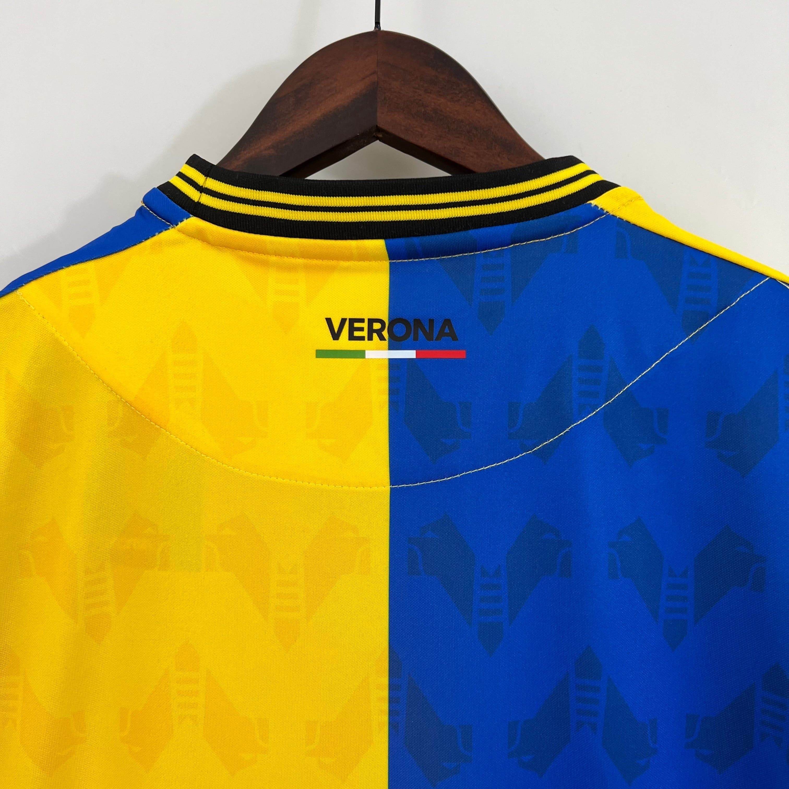 CAMISETA VERONA ANIVERSARIO 120° 23/24 HOMBRE (VERSIÓN FAN) - ZonaCamisetas