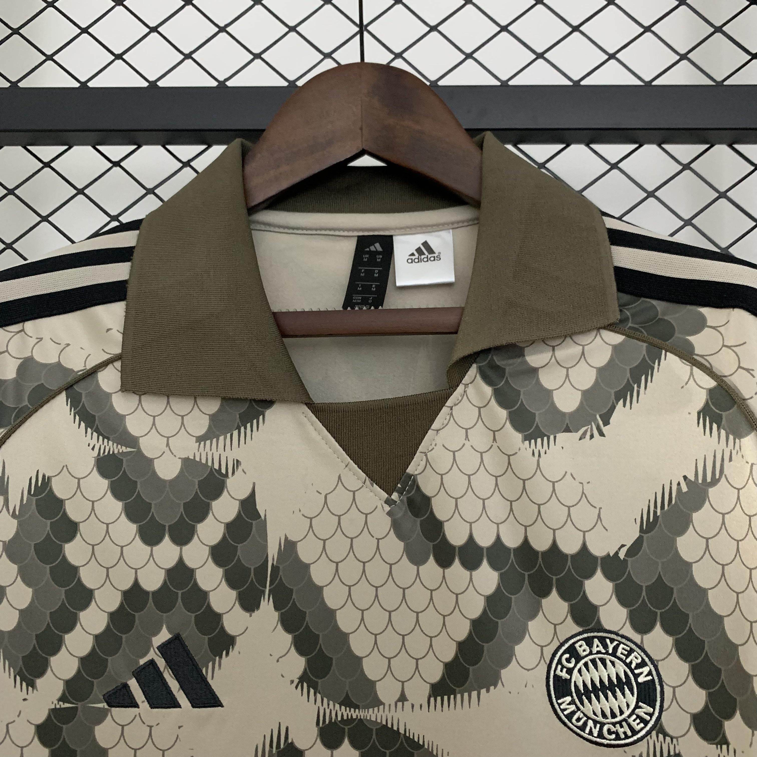 CAMISETA BAYERN MUNICH I 25/26 HOMBRE (VERSIÓN FAN) - ZonaCamisetas