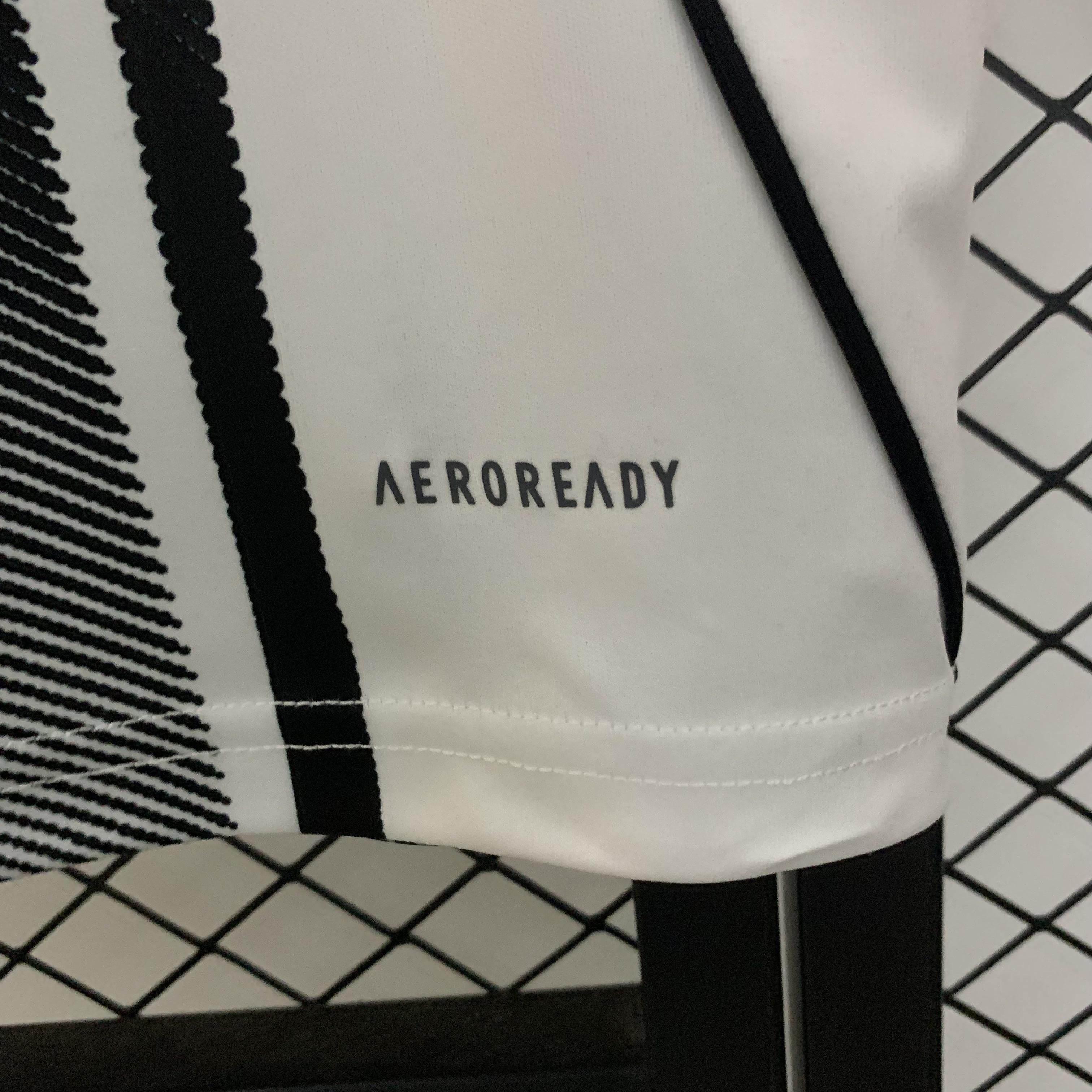 CAMISETA JUVENTUS I 25/26 HOMBRE (VERSIÓN FAN) - ZonaCamisetas