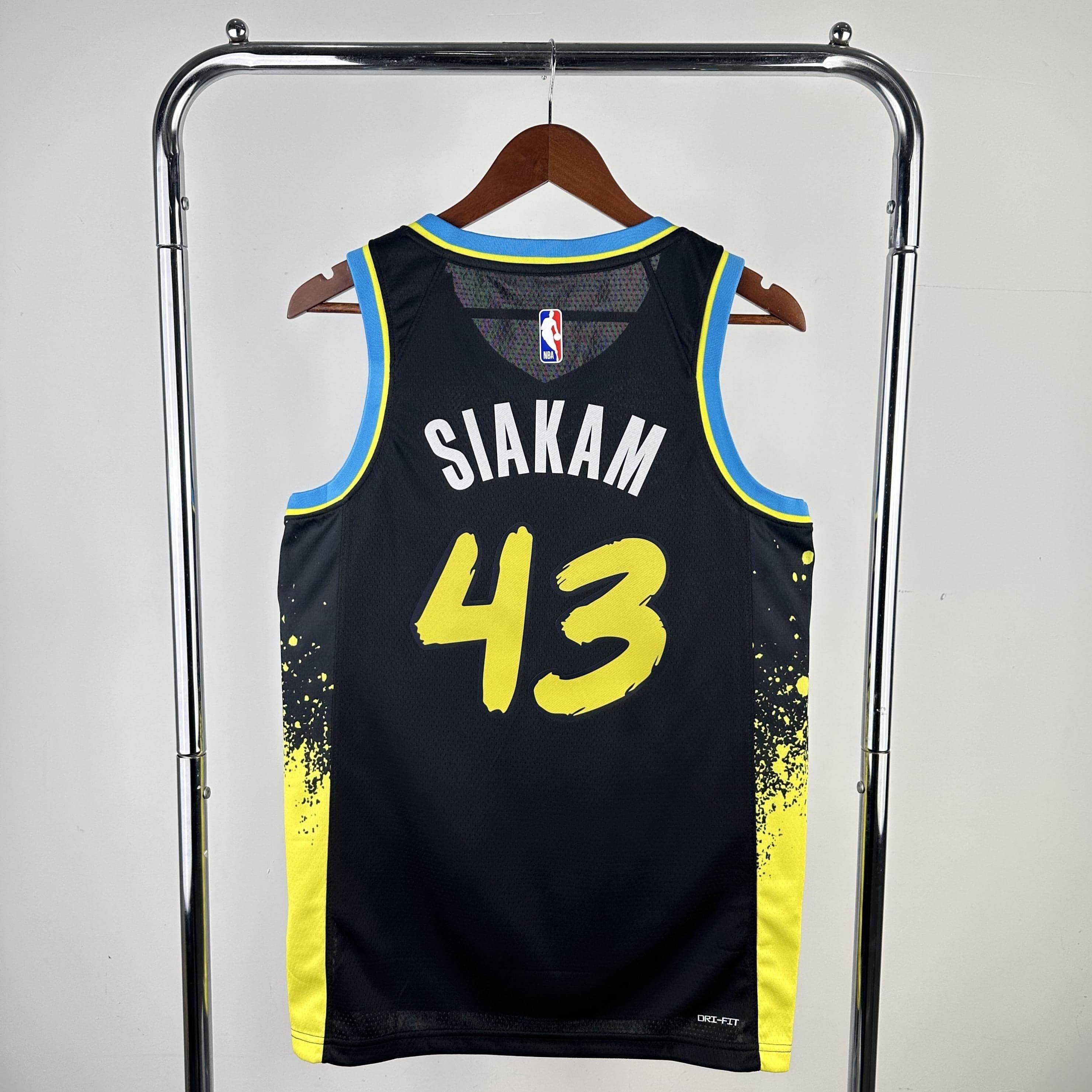 CAMISETA PACERS SEASON 24 HOMBRE EDICIÓN SIAKAM (NBA) - ZonaCamisetas