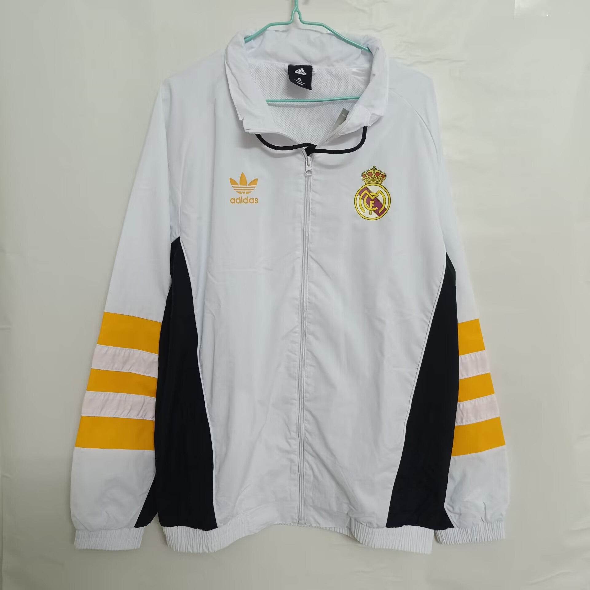 CORTAVIENTO REAL MADRID lV 24/25 - ZonaCamisetas