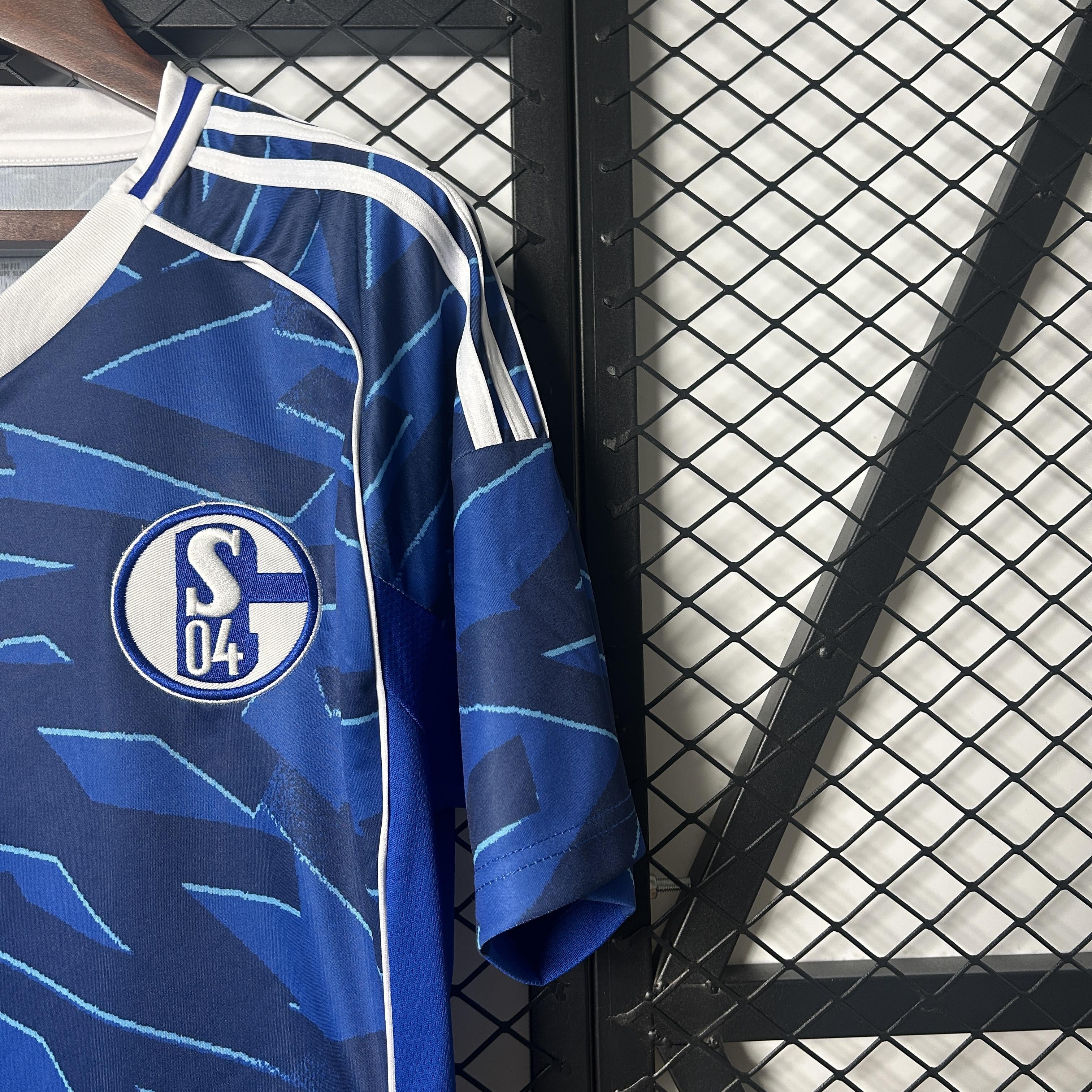 CAMISETA SCHALKE 04 I 25/26 HOMBRE (VERSIÓN FAN)