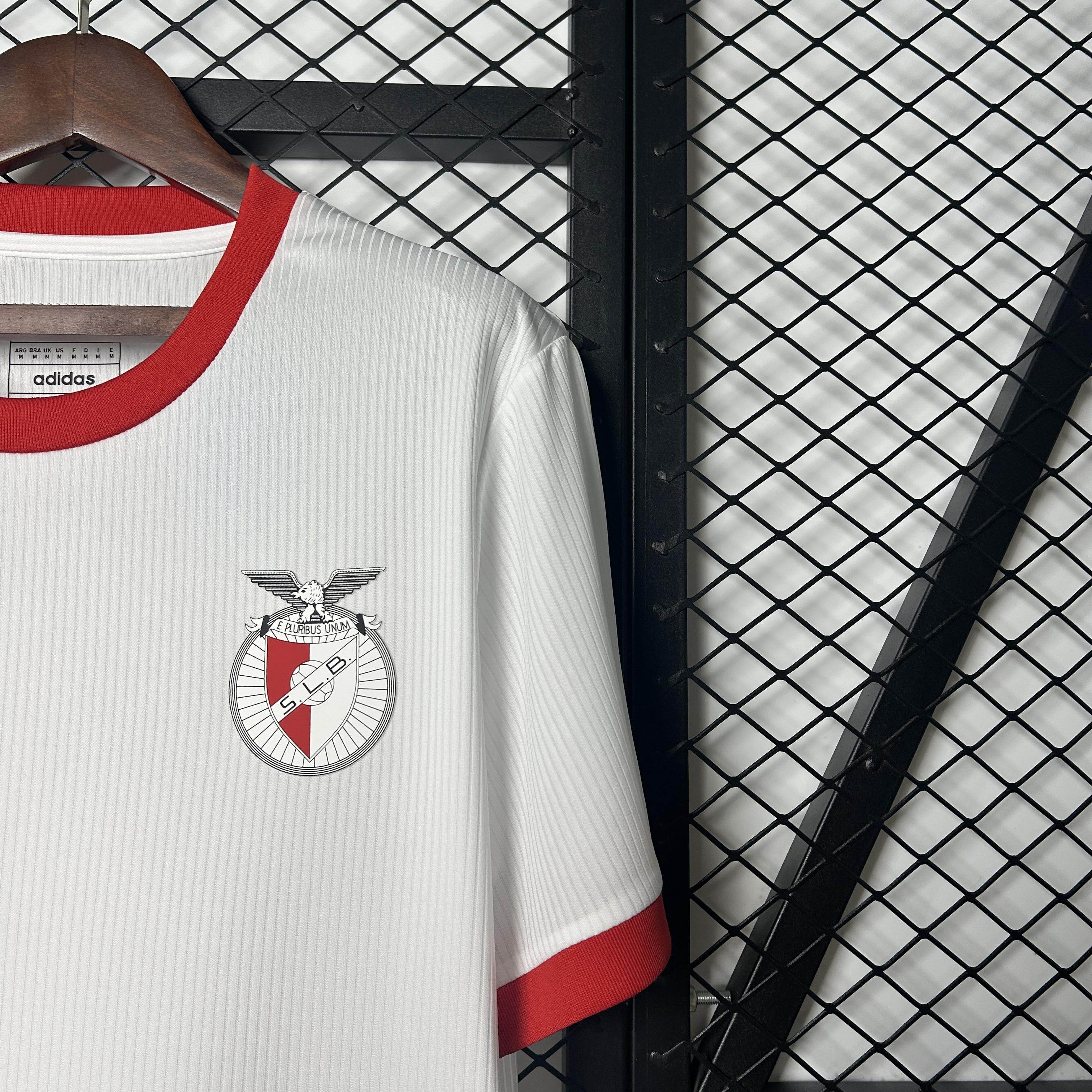 CAMISETA BENFICA ESPECIAL 25/26 HOMBRE (VERSIÓN FAN) - ZonaCamisetas