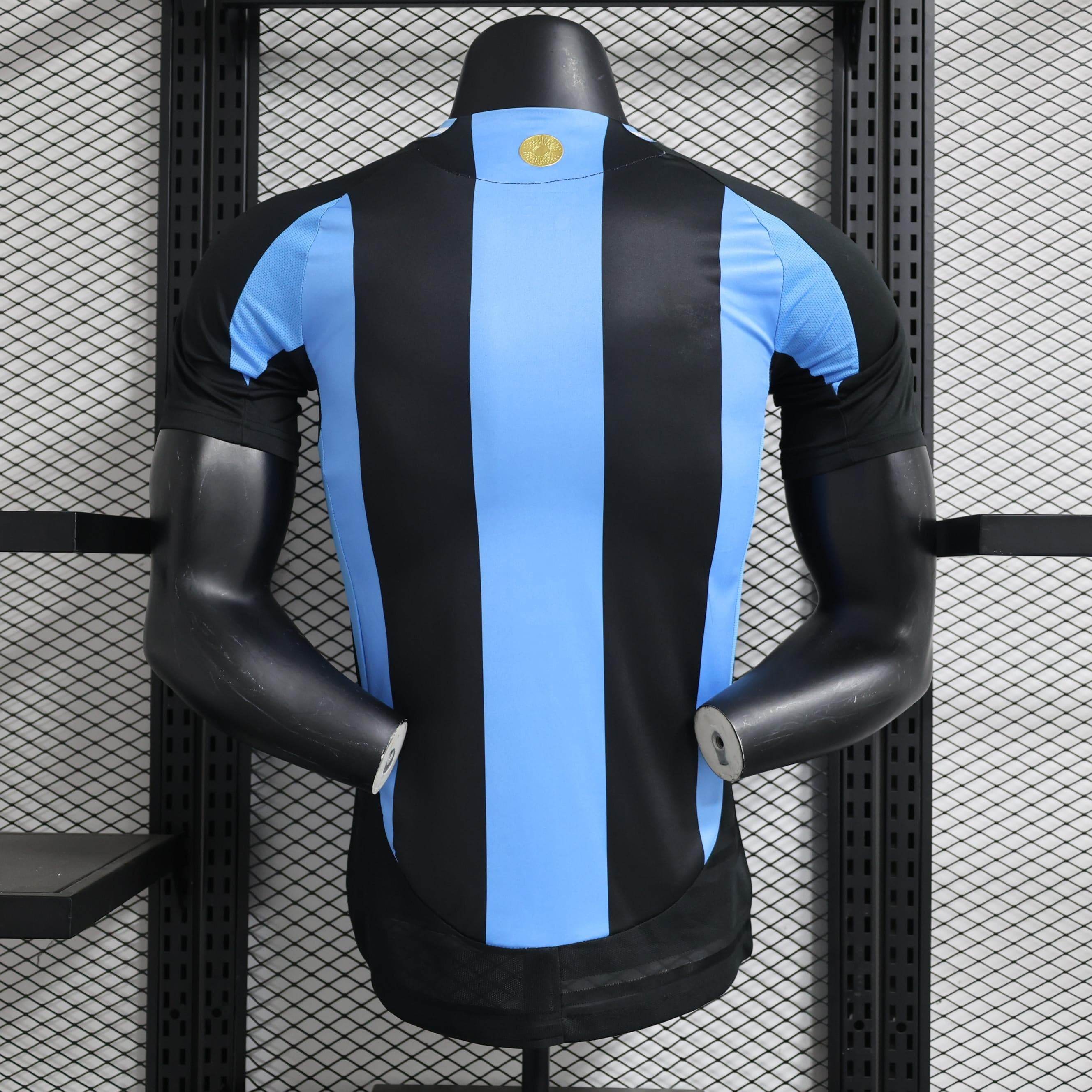CAMISETA ARGENTINA EDICIÓN DARK I 24 HOMBRE (VERSIÓN JUGADOR) - ZonaCamisetas