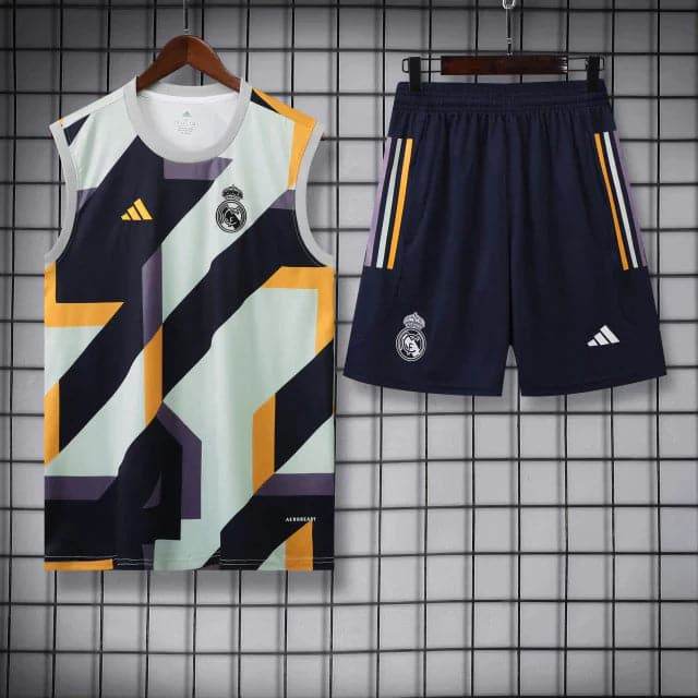 CONJUNTO SIN MANGAS REAL MADRID ENTRENAMIENTO I 23/24 HOMBRE - ZonaCamisetas
