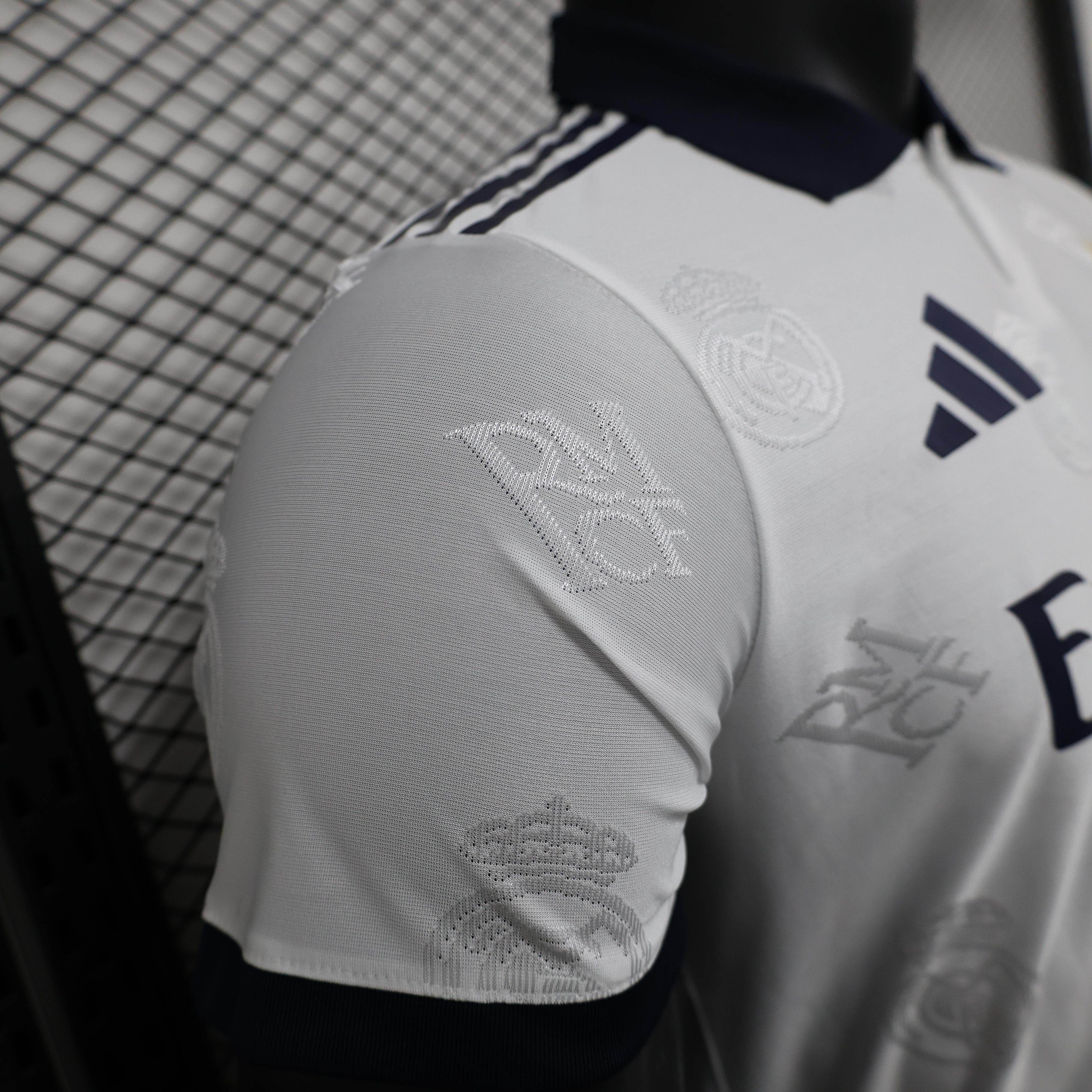 CAMISETA REAL MADRID l 25/26 (VERSION JUGADOR) - ZonaCamisetas