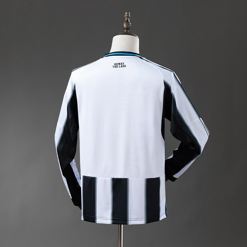 CAMISETA NEWCASTLE l 25/26 MANGA LARGA HOMBRE (VERSIÓN FAN)