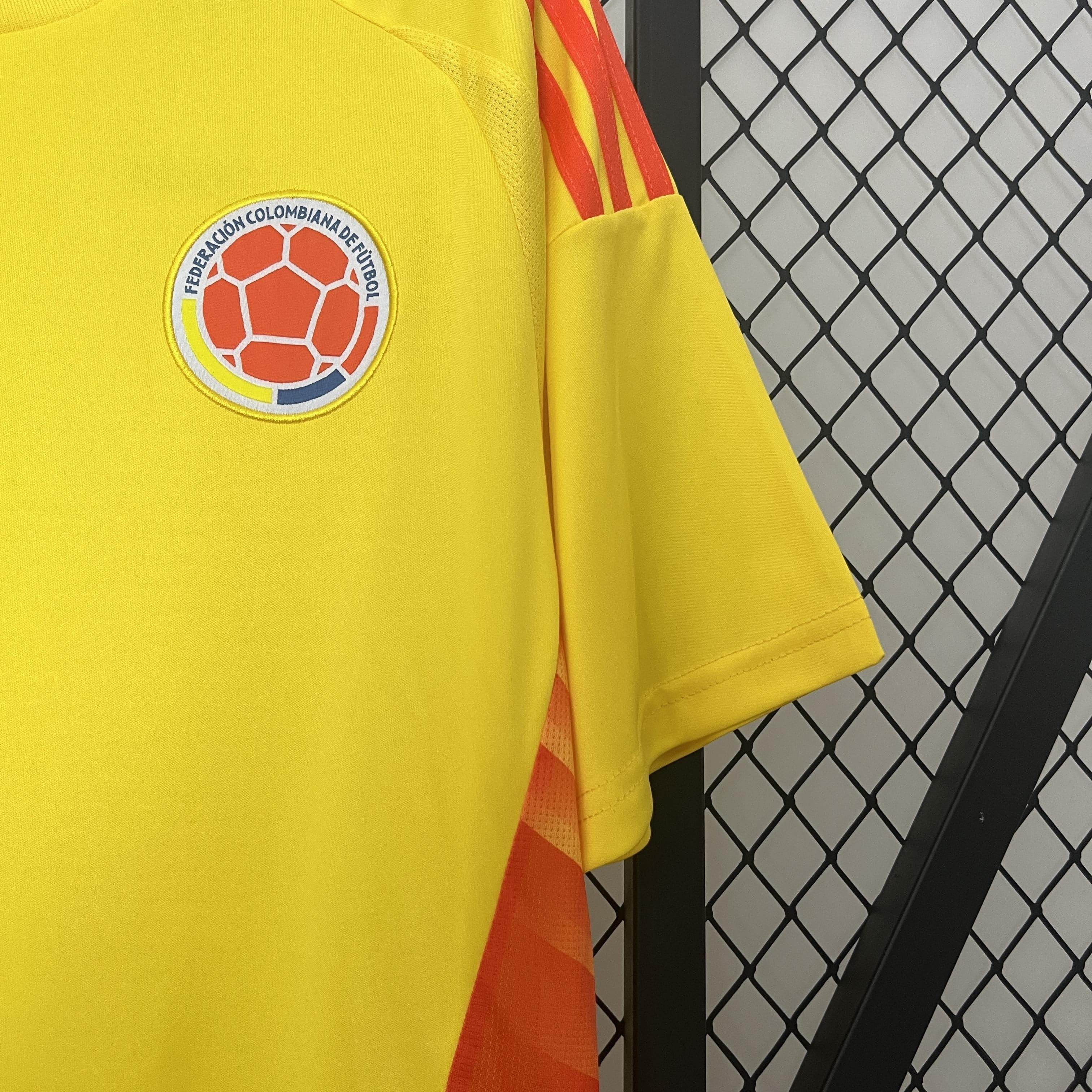 CAMISETA COLOMBIA I 2024 HOMBRE (VERSIÓN FAN) - ZonaCamisetas