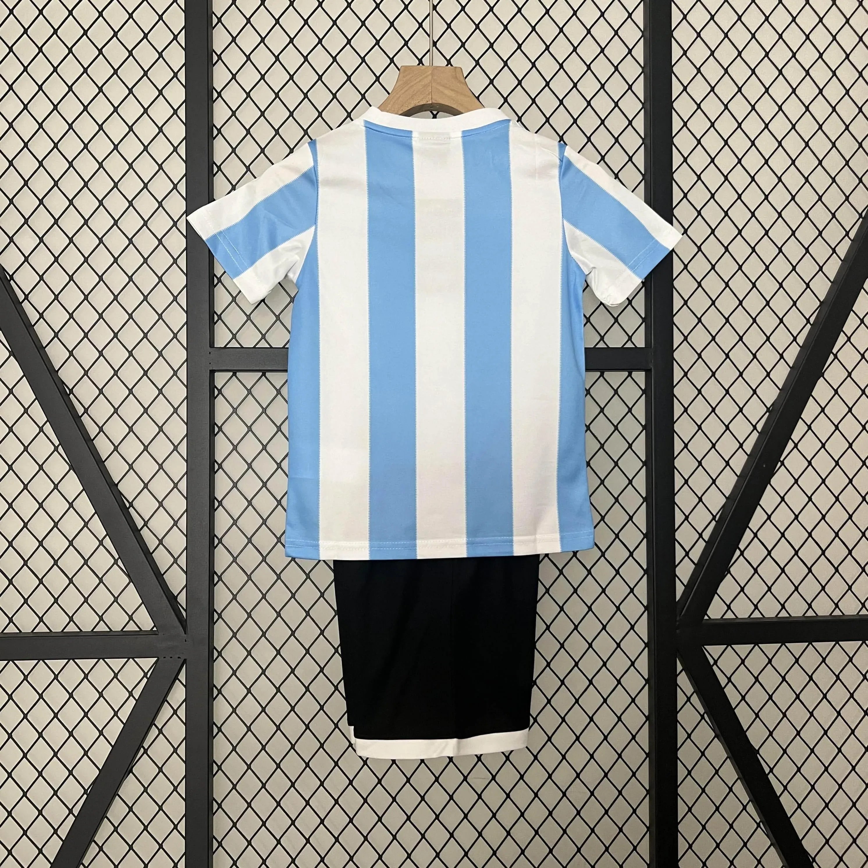 CAMISETA ARGENTINA l 1986 CONJUNTO INFANTIL - Zona Camisetas