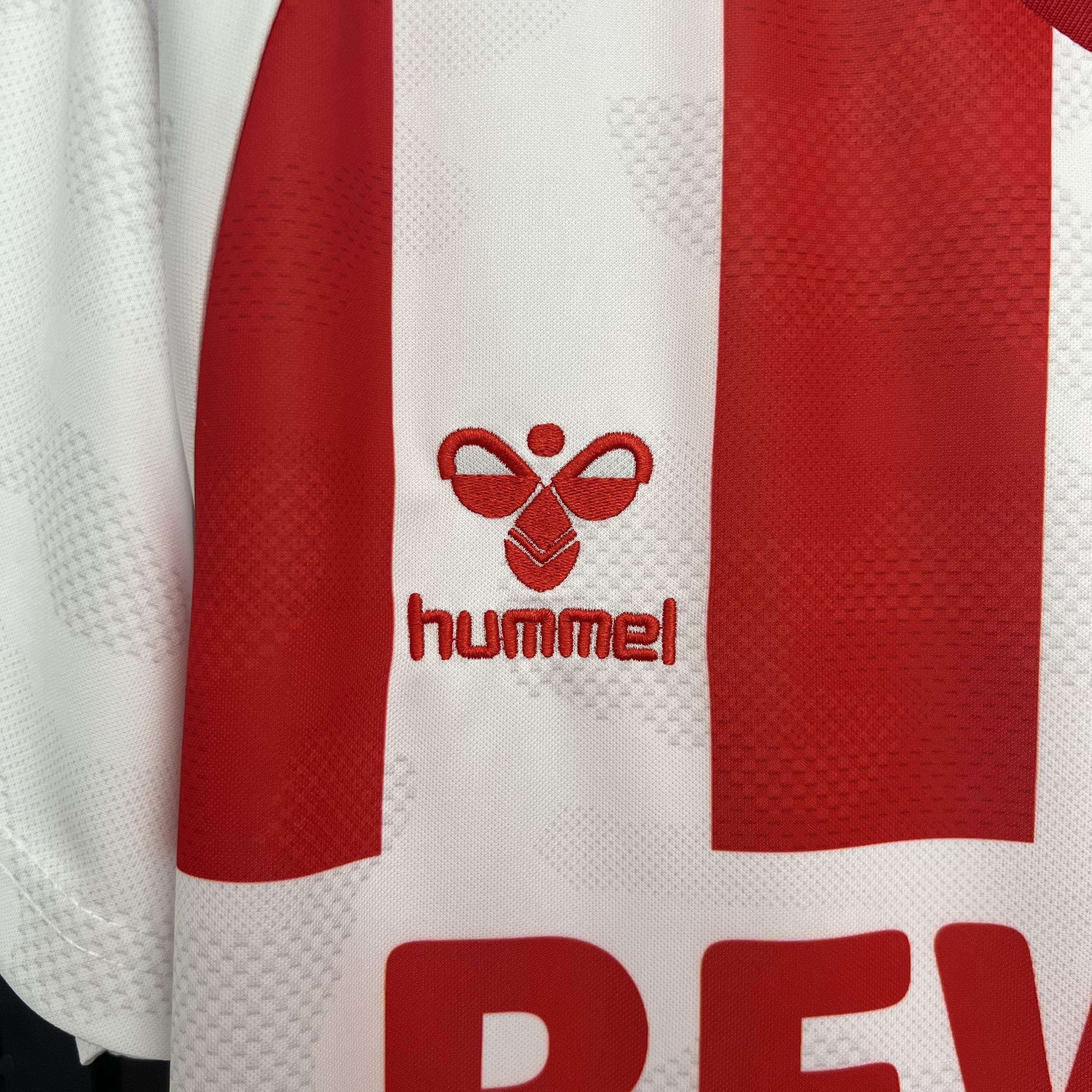 CAMISETA FC KOLN I 25/26 HOMBRE (VERSIÓN FAN) - ZonaCamisetas