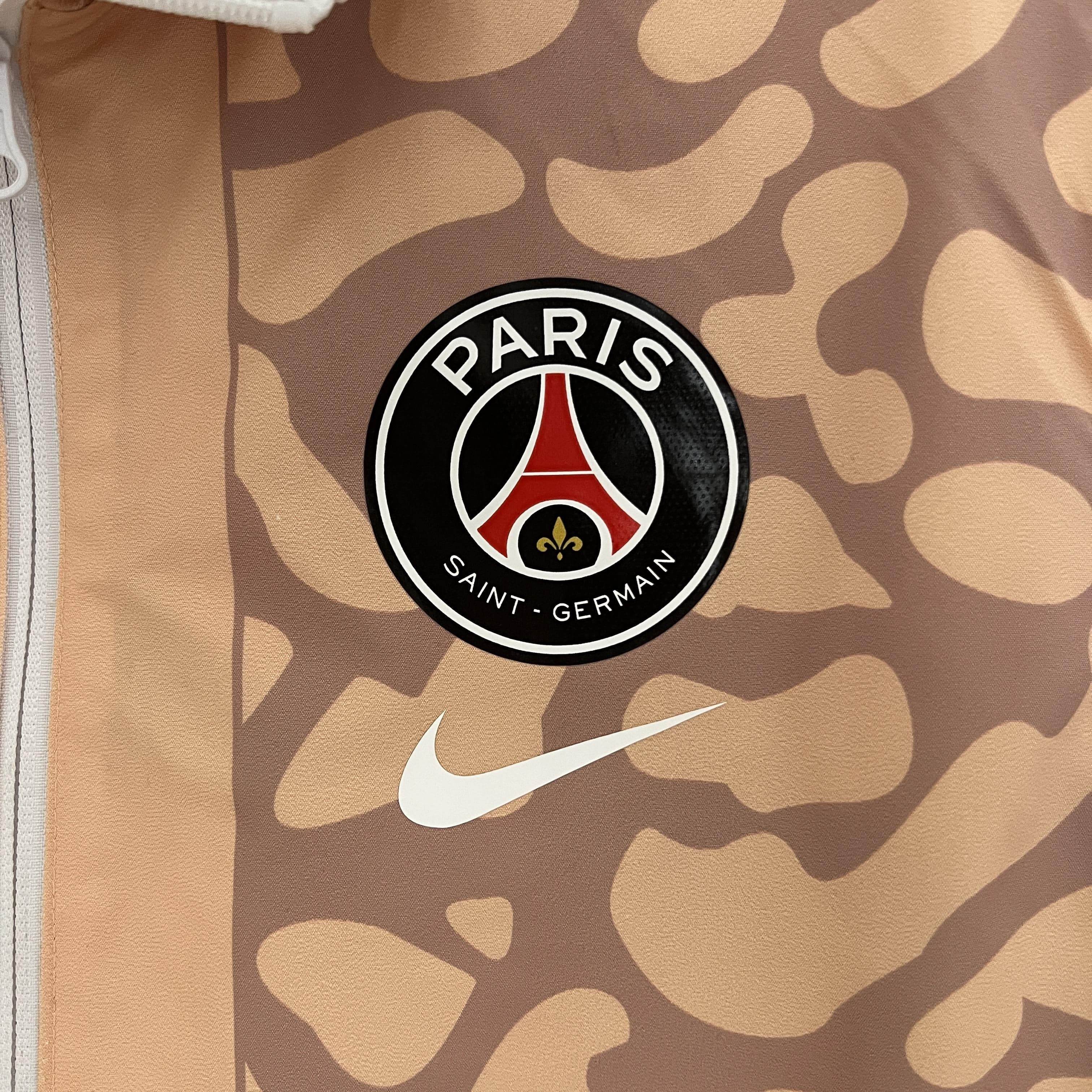 CORTAVIENTO PSG REVERSIBLE 23/24 - ZonaCamisetas