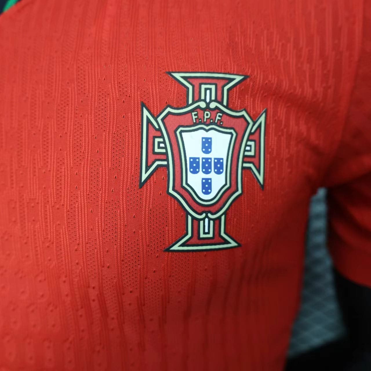 ZonaCamisetas PORTUGAL I EURO 2024 HOMBRE (VERSIÓN JUGADOR) La Pelota Mundo PORTUGAL