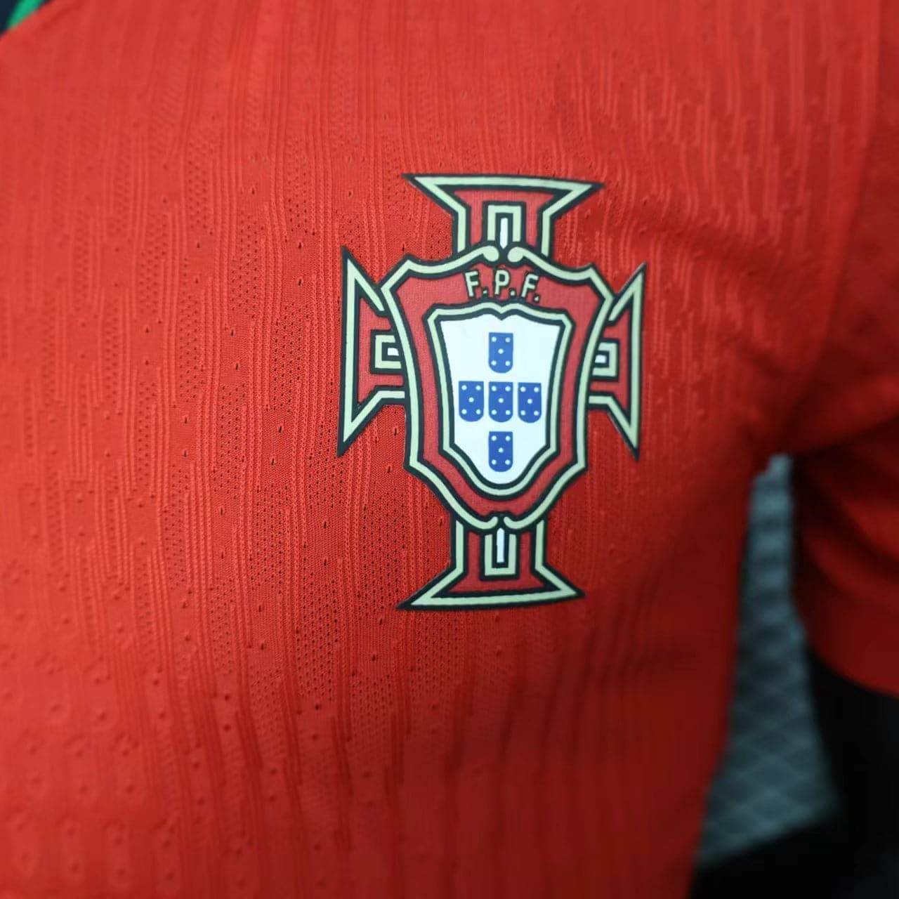 CAMISETA PORTUGAL I EURO 2024 HOMBRE (VERSIÓN JUGADOR) - ZonaCamisetas