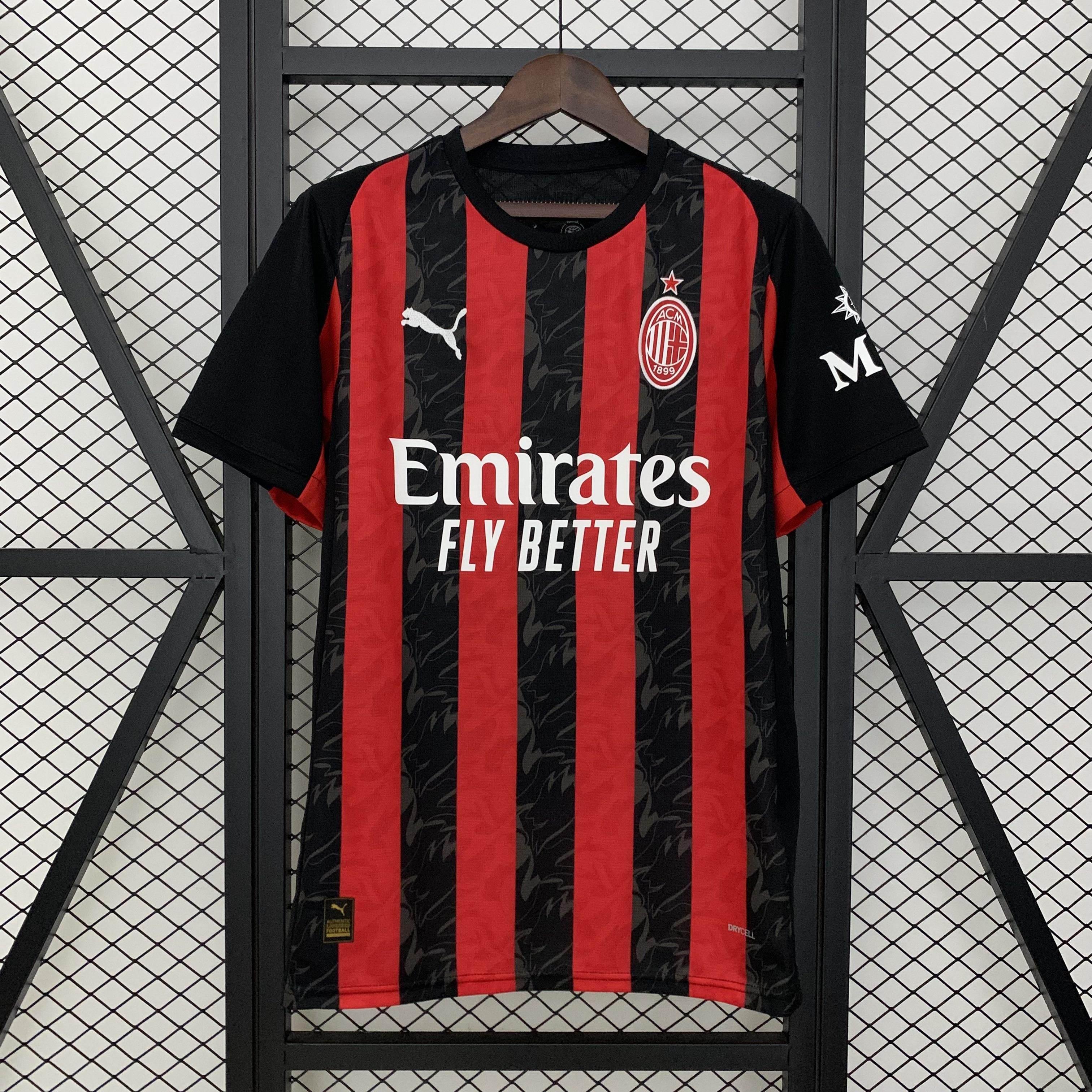 CAMISETA AC MILAN I 25/26 HOMBRE (VERSIÓN FAN) - ZonaCamisetas