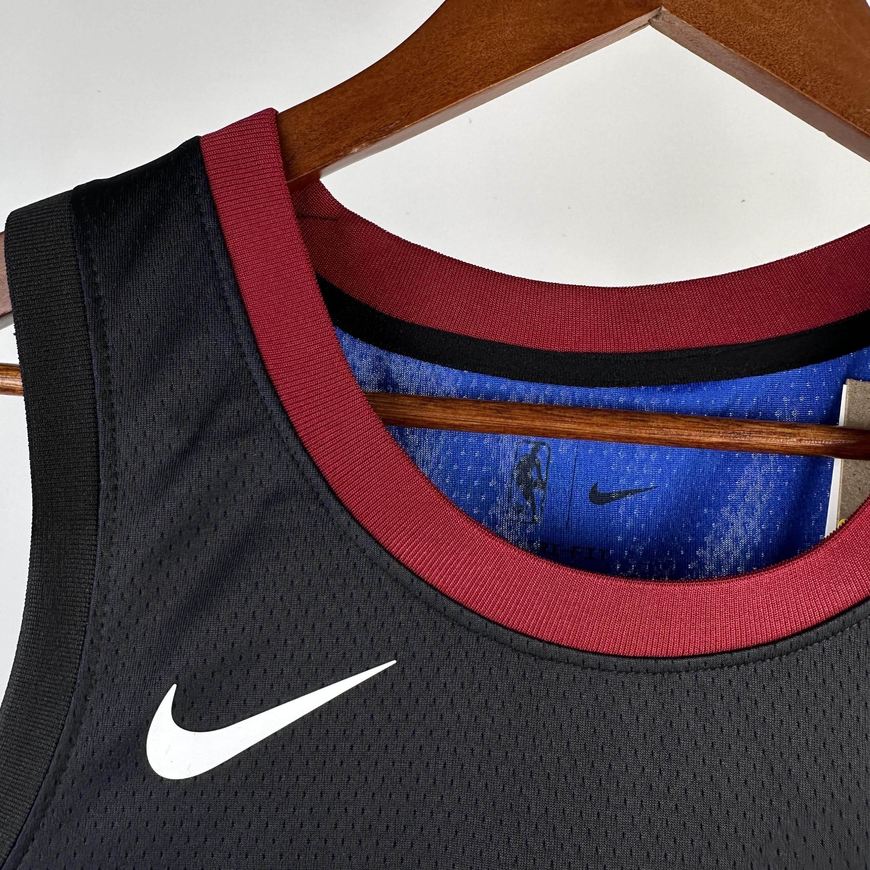 CAMISETA NUGGETS SEASON 24 HOMBRE EDICIÓN JOKIC (NBA) - ZonaCamisetas