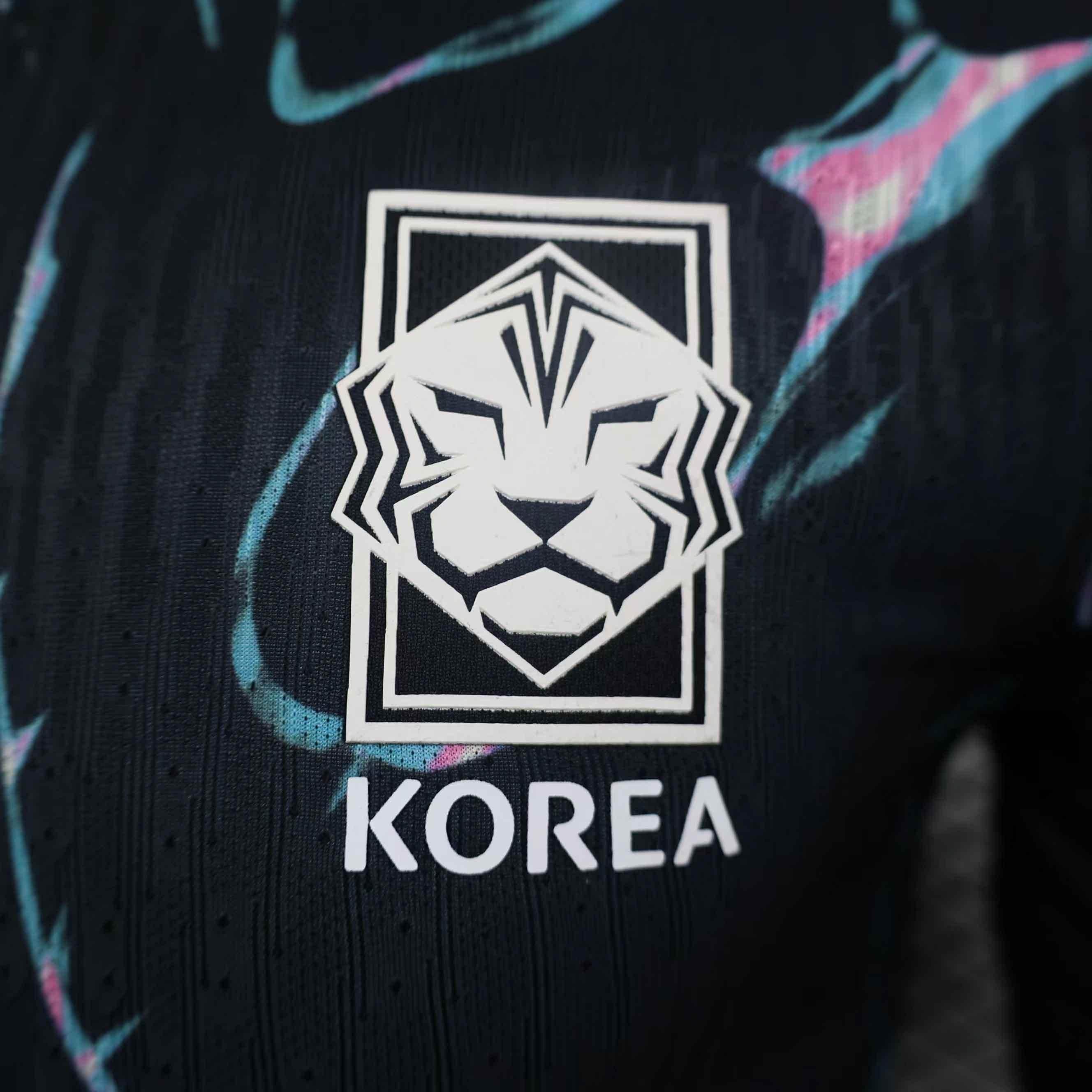 CAMISETA KOREA Il 2024 HOMBRE (VERSIÓN JUGADOR) - ZonaCamisetas