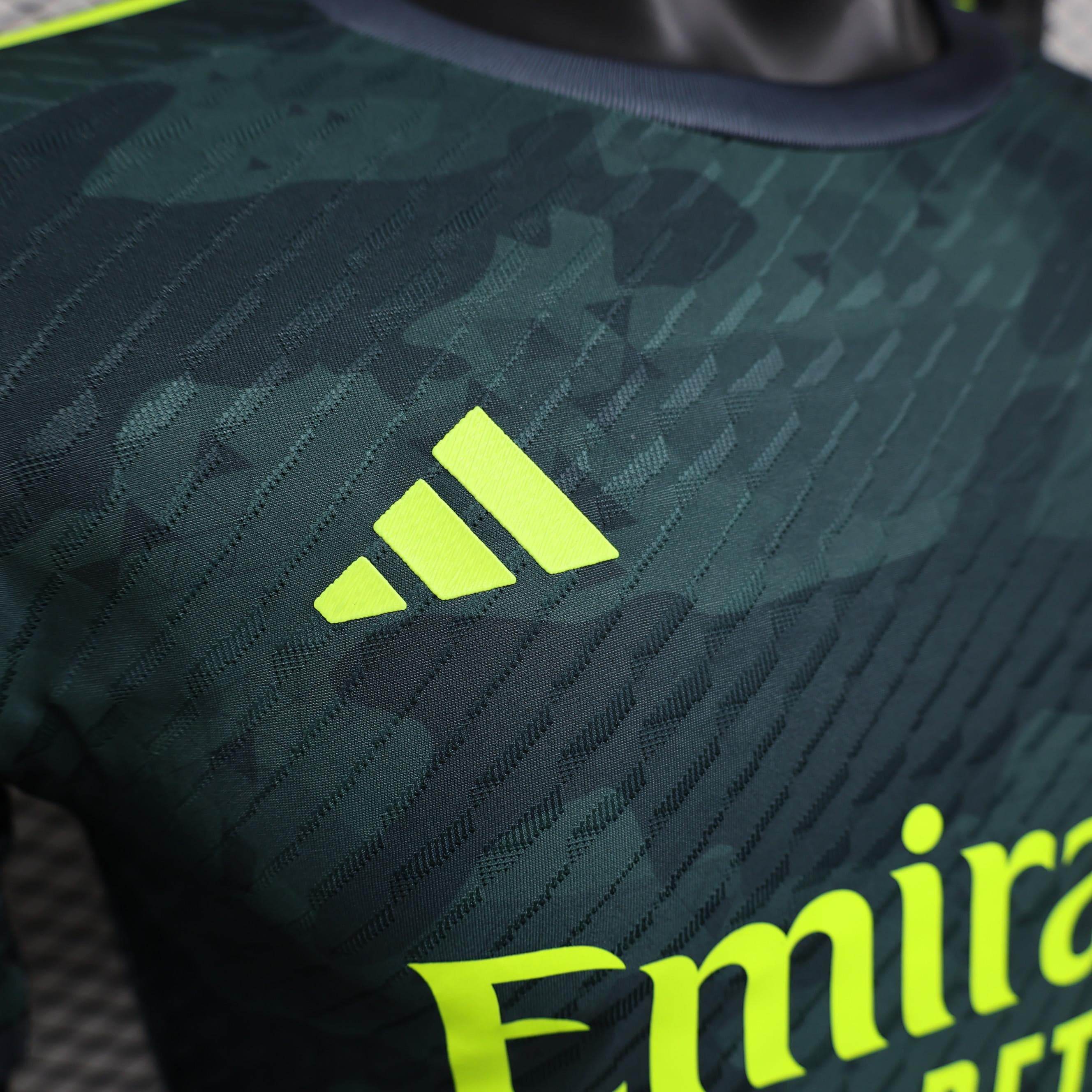 CAMISETA REAL MADRID ll EDICION ESPECIAL 24/25 HOMBRE (VERSION JUGADOR) - ZonaCamisetas
