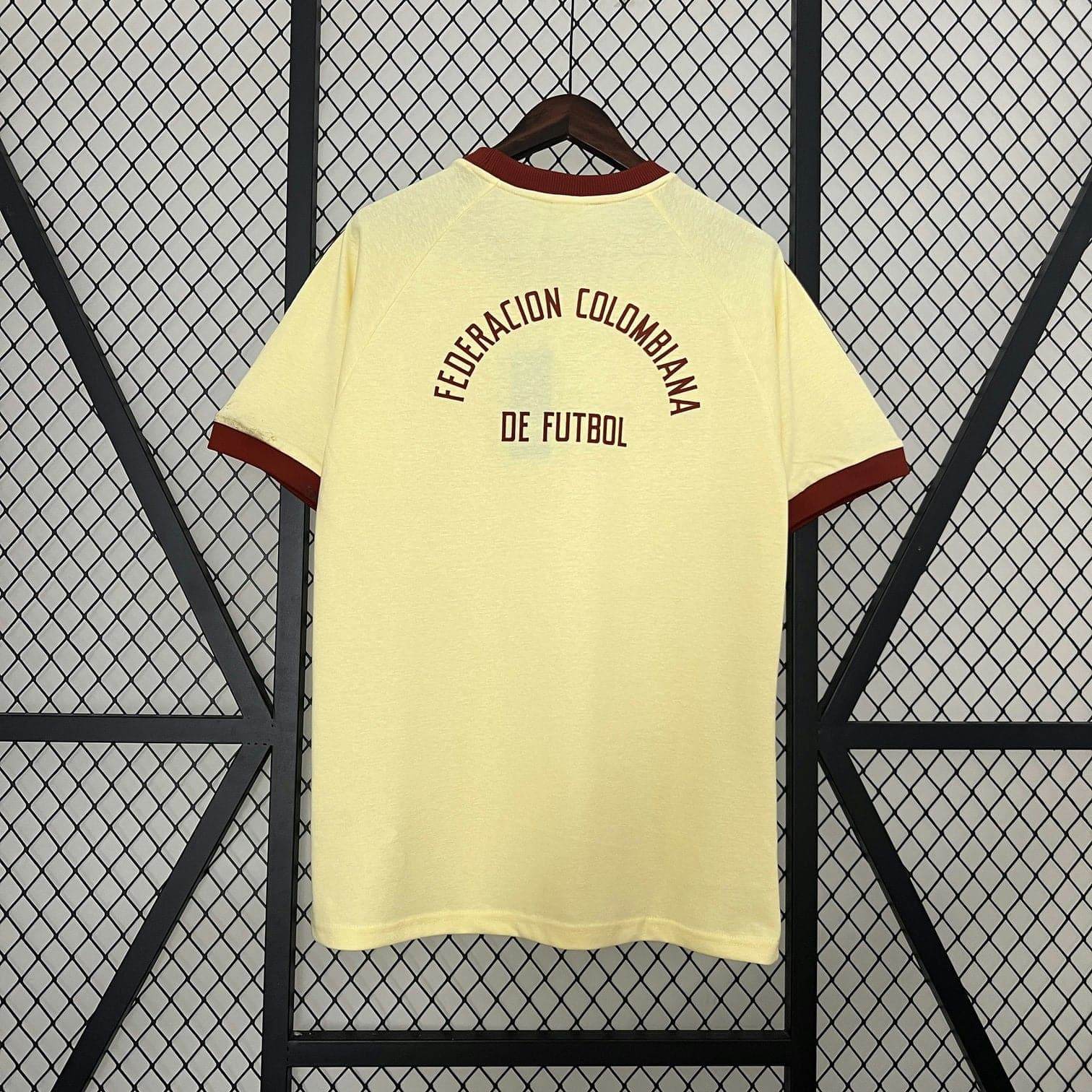 CAMISETA COLOMBIA I EDICIÓN ESPECIAL HOMBRE (RETRO) - ZonaCamisetas