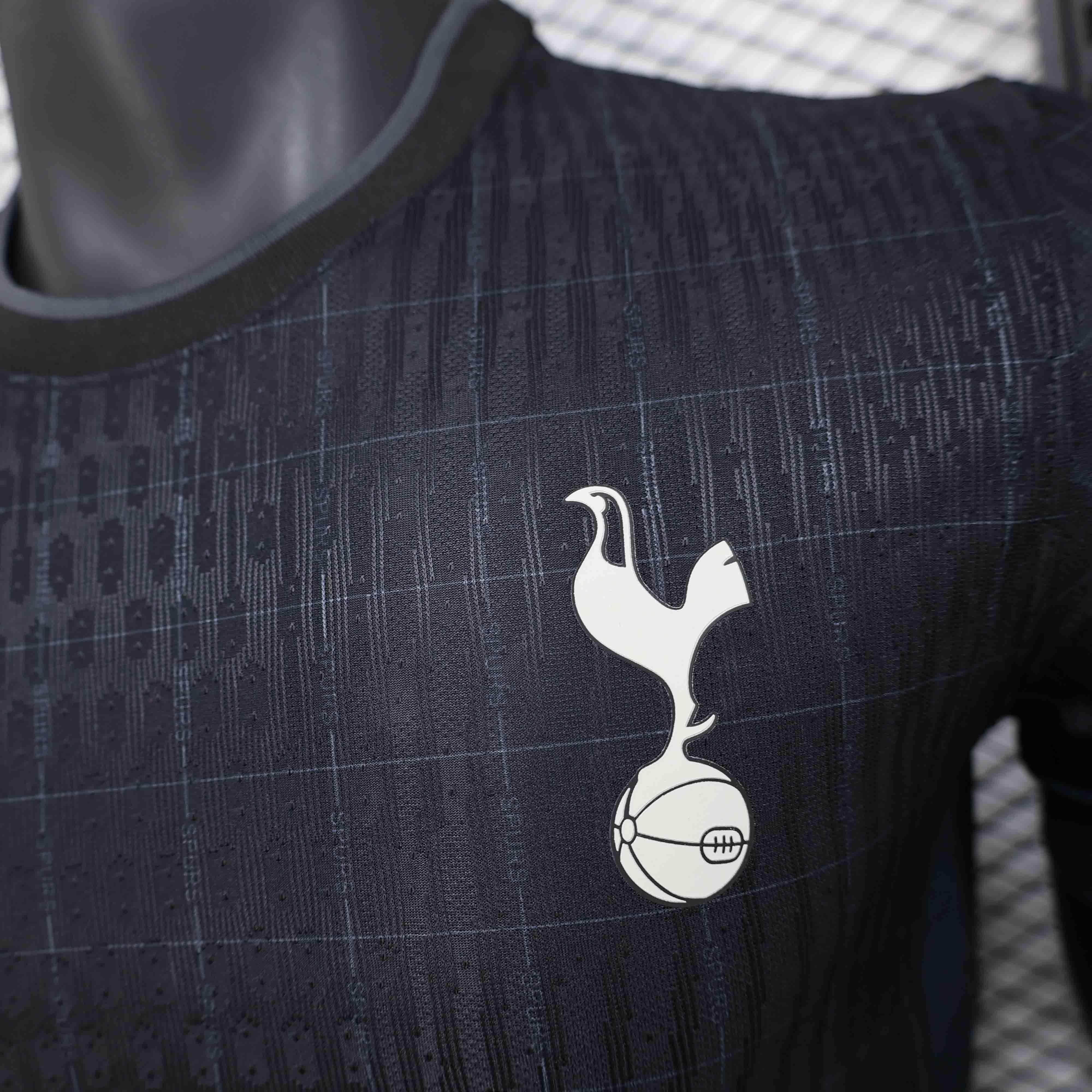 CAMISETA TOTTENHAM ll 24/25 BLACK HOMBRE (VERSIÓN JUGADOR) - ZonaCamisetas