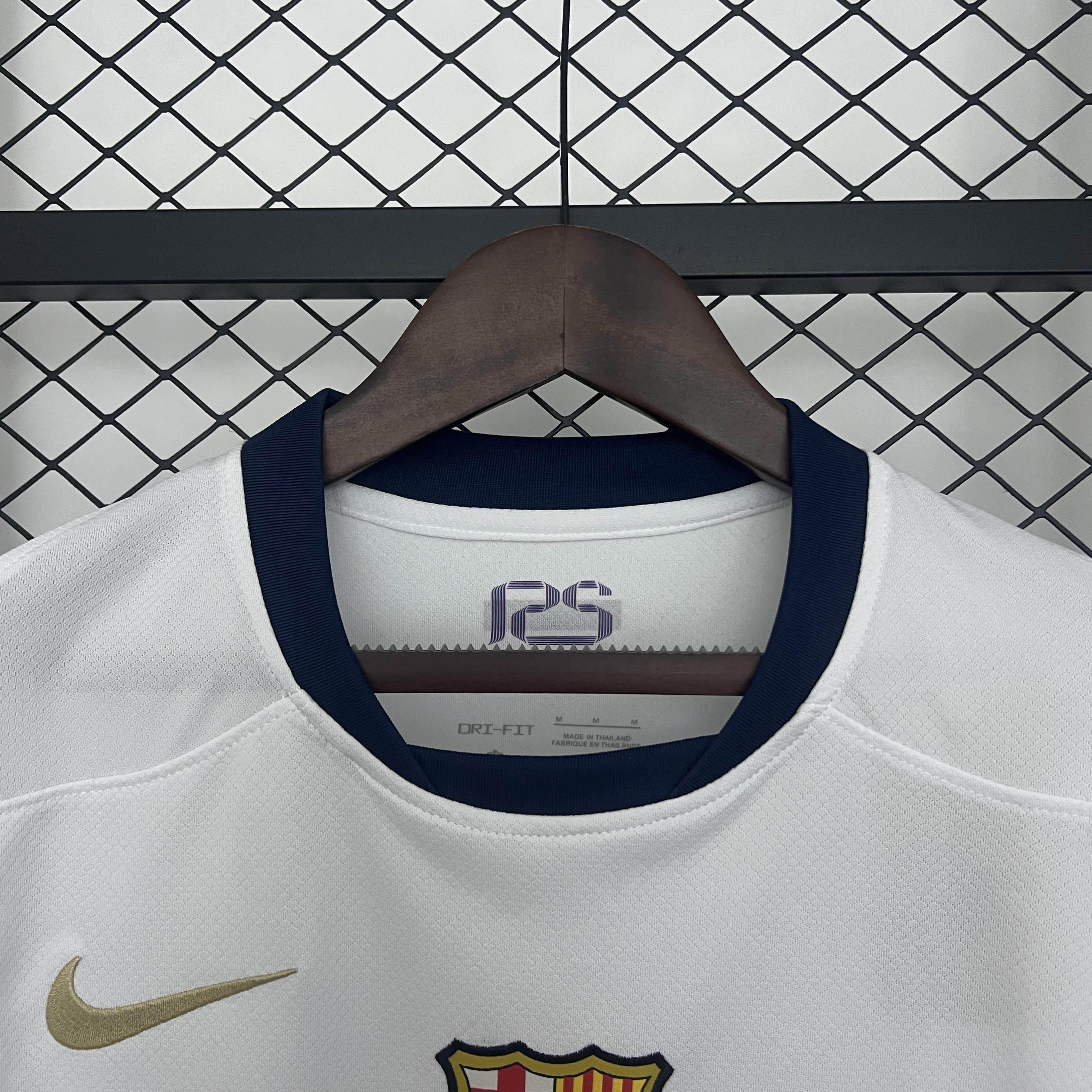 CAMISETA BARCELONA II 25/26 HOMBRE (VERSIÓN FAN) - ZonaCamisetas