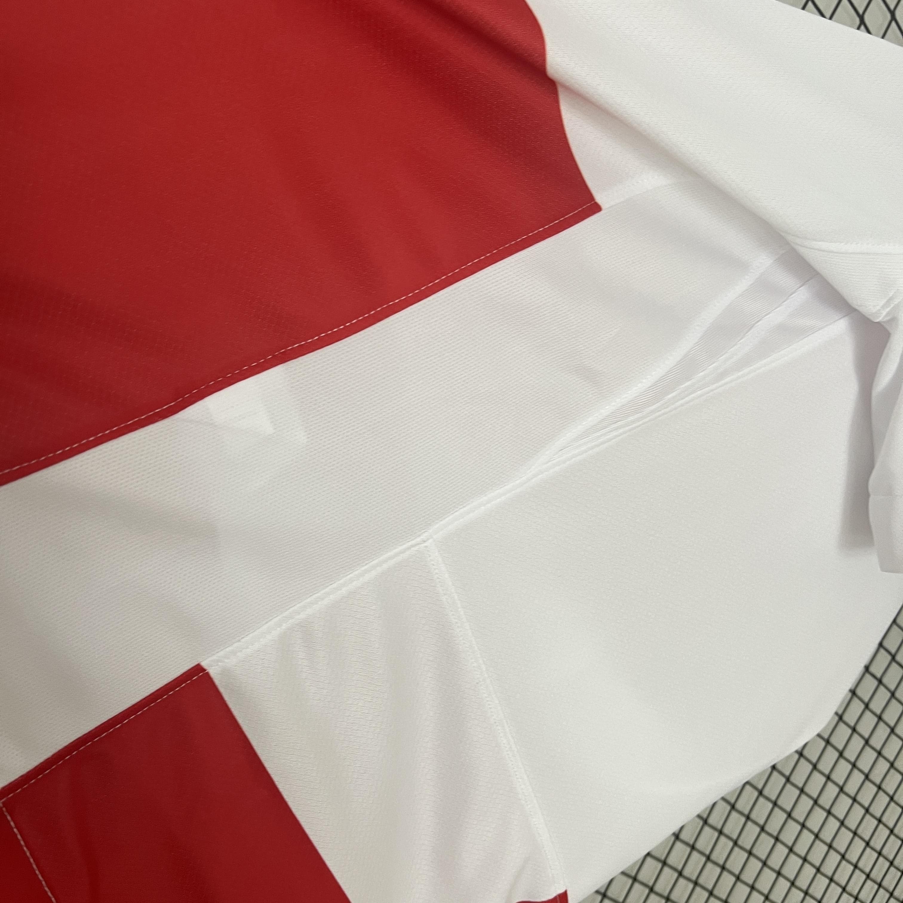 ZonaCamisetas CROACIA I EURO 2024 HOMBRE (VERSIÓN FAN) La Pelota Mundo CROACIA CROATIA