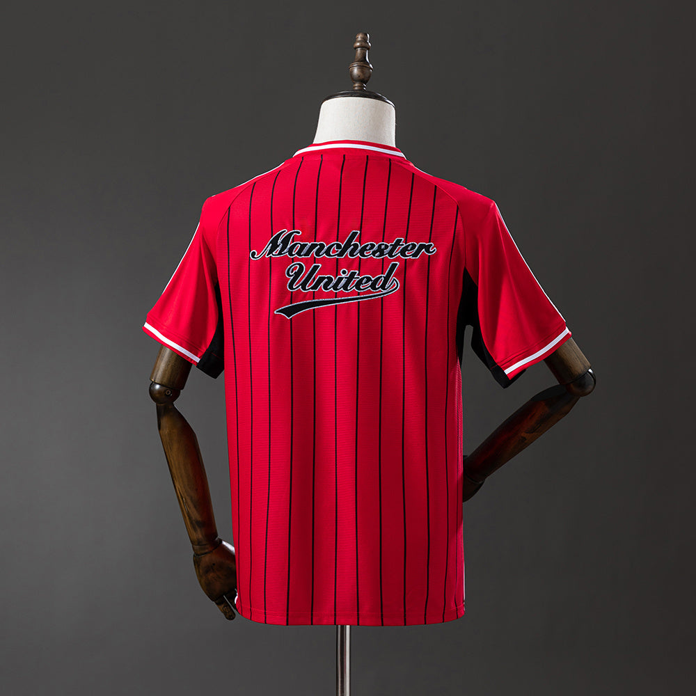 CAMISETA MANCHESTER UNITED EDICIÓN MLB (VERSIÓN FAN)
