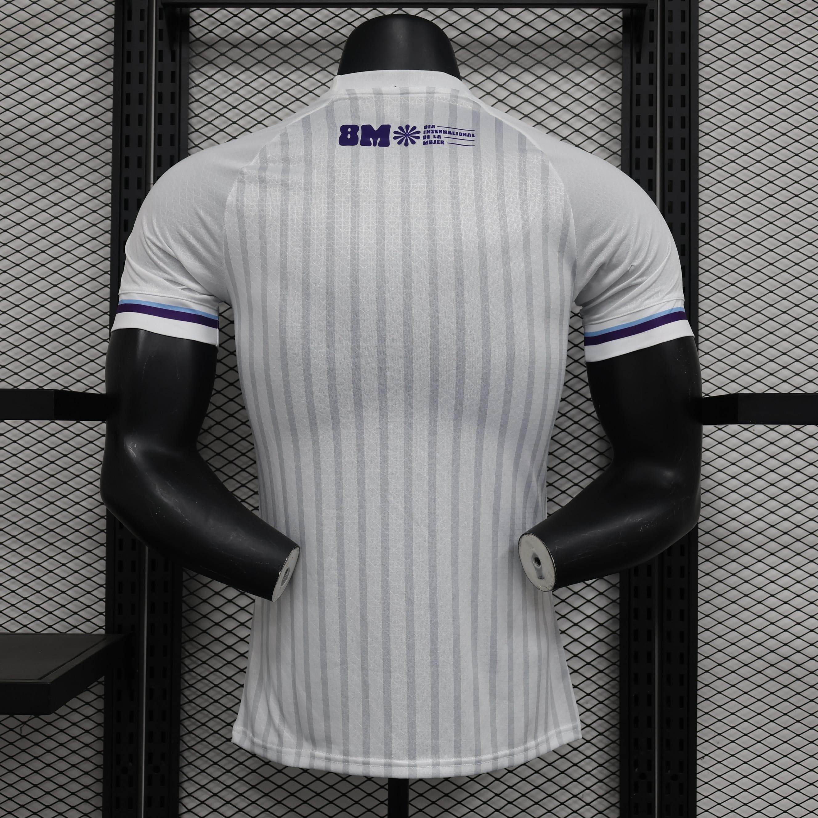 CAMISETA URUGUAY Il 24 EDICIÓN ESPECIAL HOMBRE (VERSIÓN JUGADOR) - ZonaCamisetas