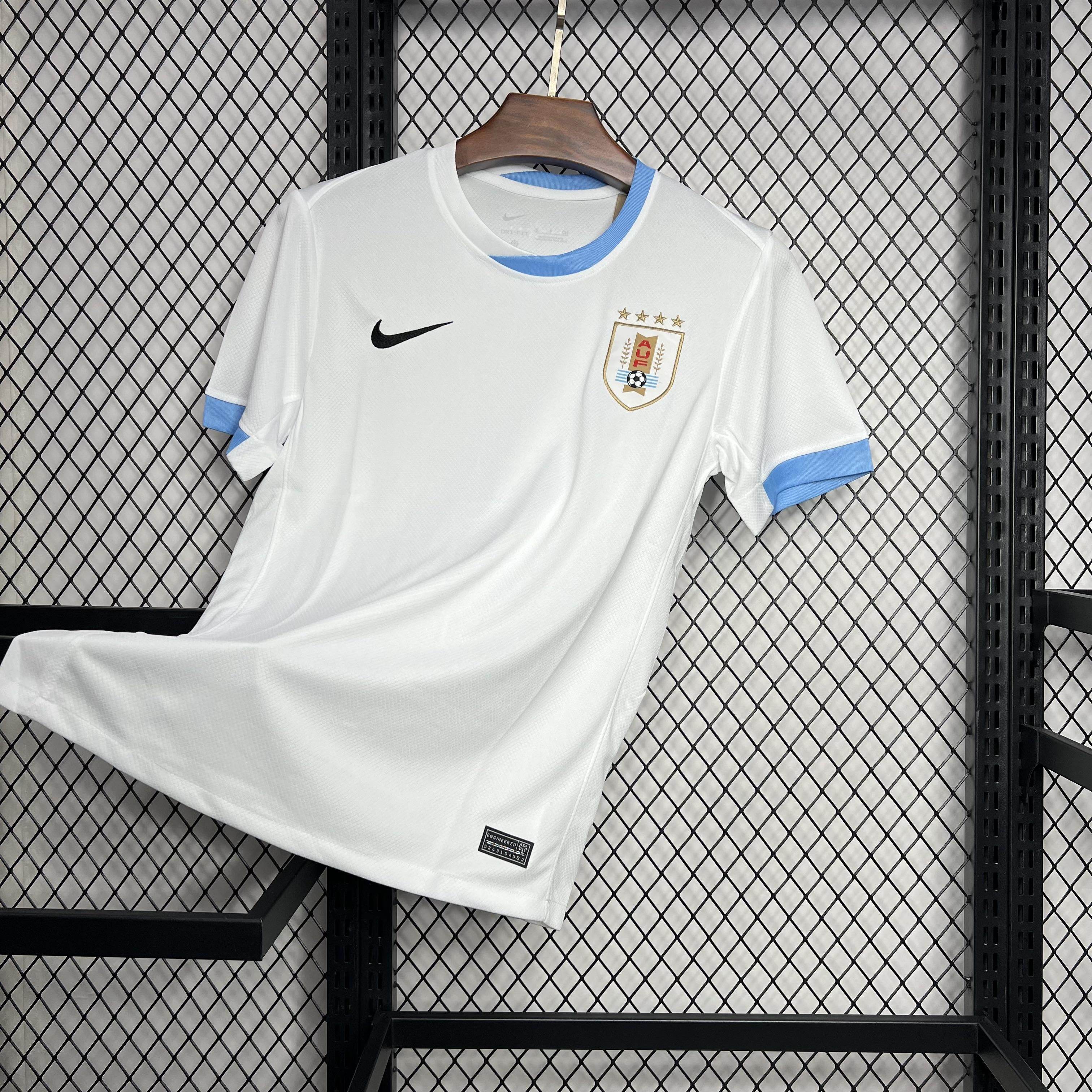 CAMISETA URUGUAY lI 2024 HOMBRE (VERSIÓN FAN) - ZonaCamisetas