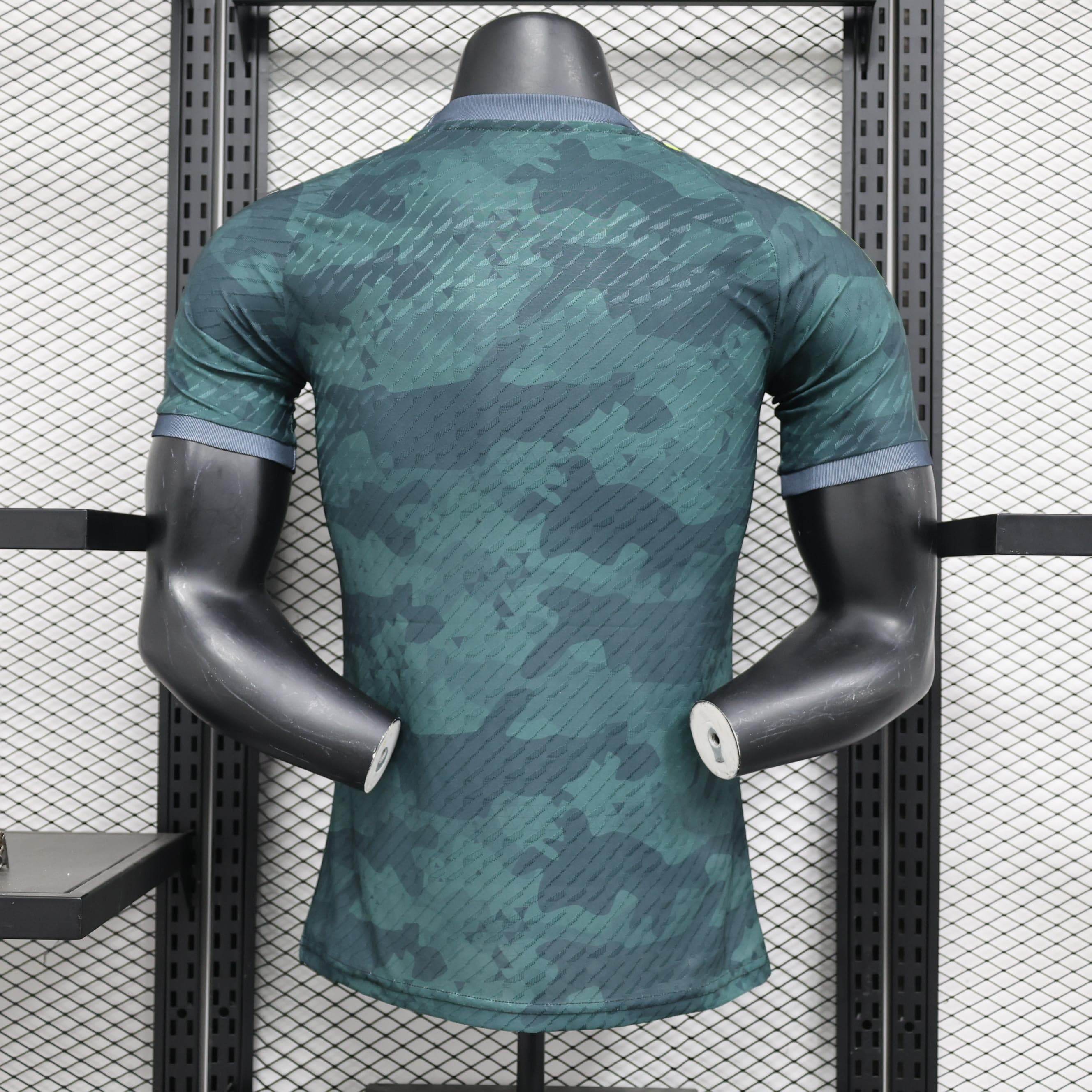 CAMISETA REAL MADRID ll EDICION ESPECIAL 24/25 HOMBRE (VERSION JUGADOR) - ZonaCamisetas