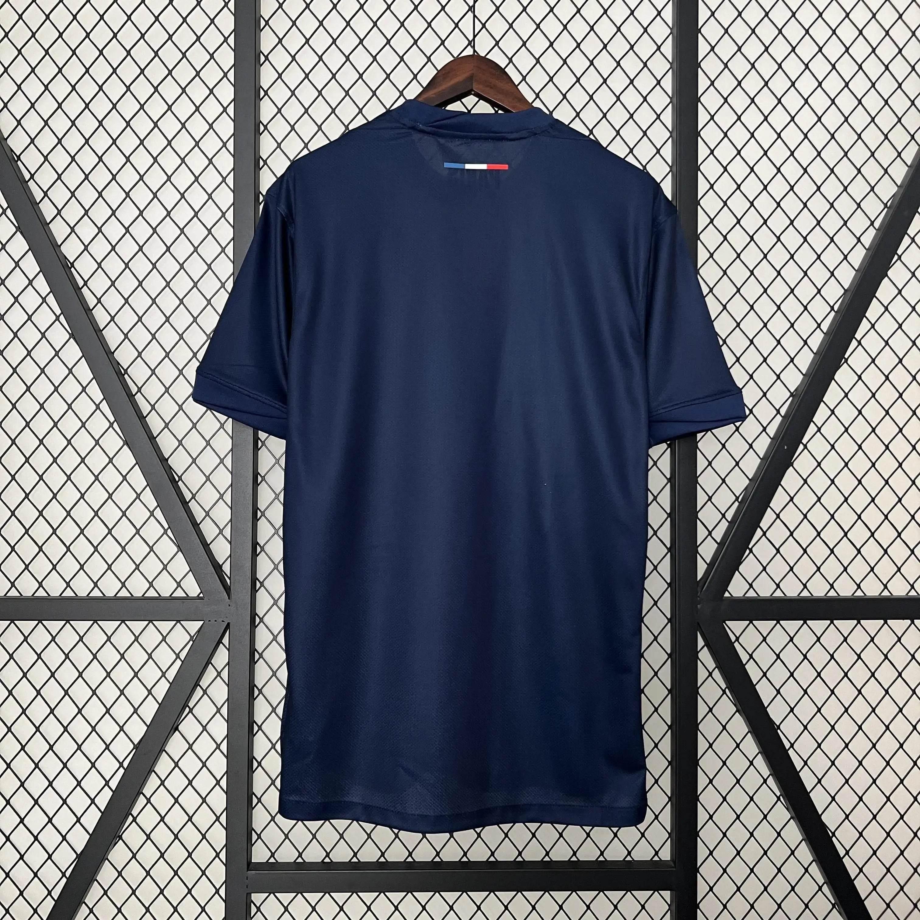 CAMISETA PSG I 24/25 HOMBRE (VERSIÓN FAN) - ZonaCamisetas