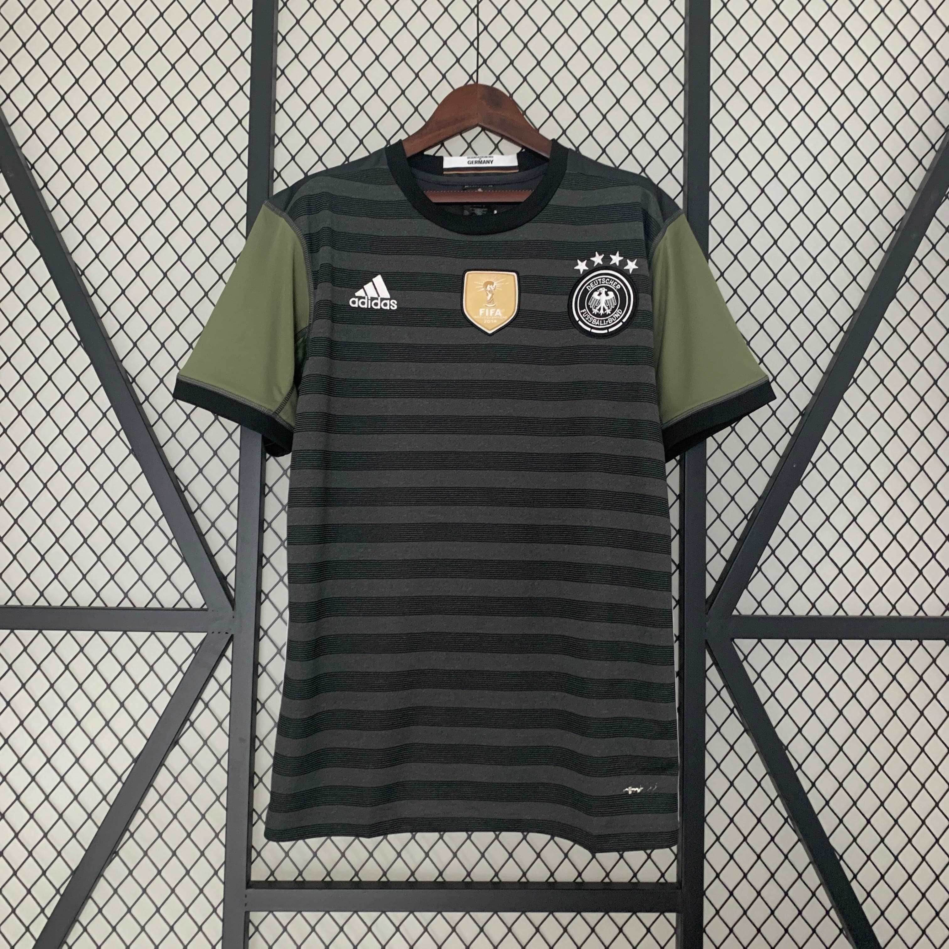 CAMISETA ALEMANIA II 2016 HOMBRE (RETRO) - ZonaCamisetas