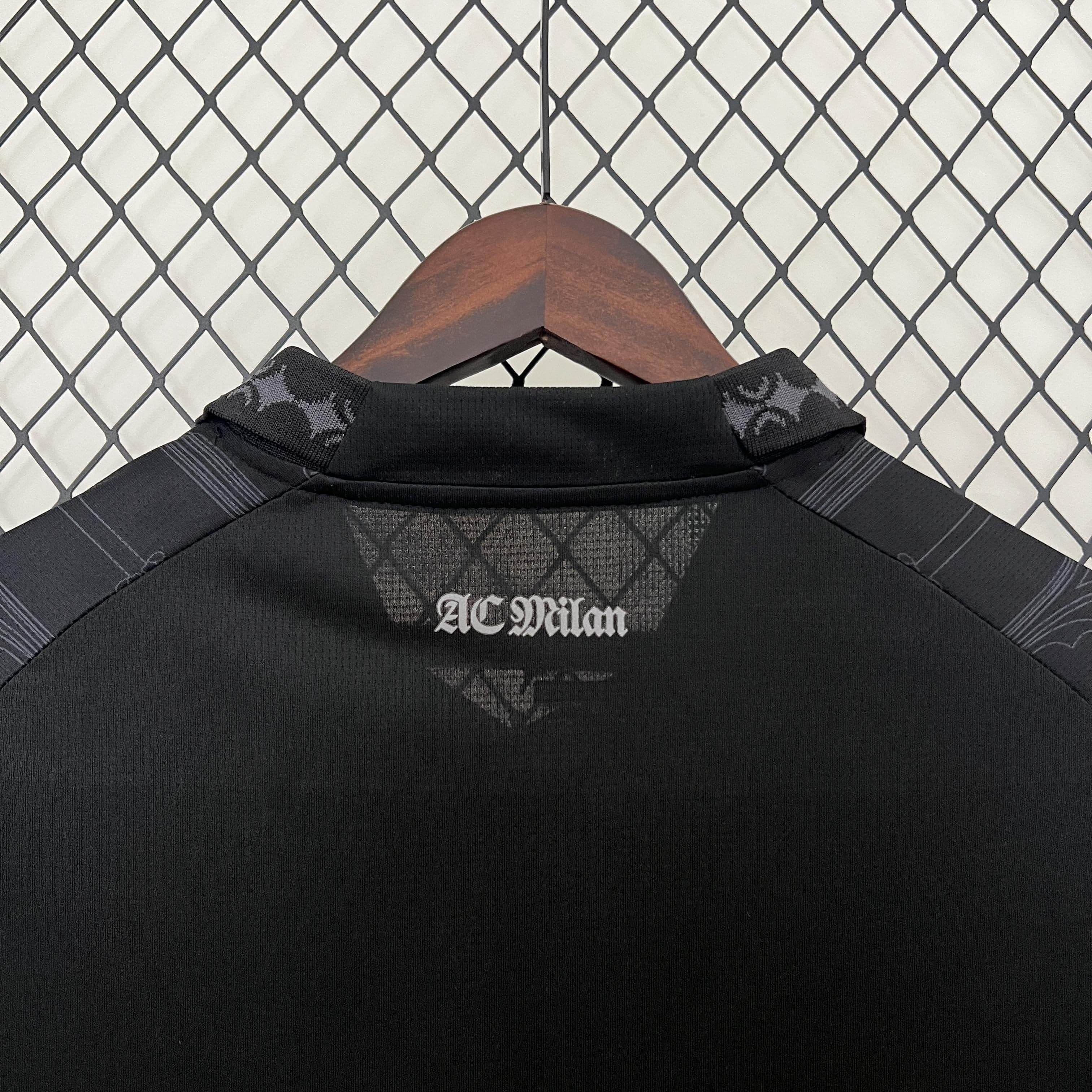 CAMISETA AC MILAN BLACK 23/24 HOMBRE (VERSIÓN FAN) - ZonaCamisetas