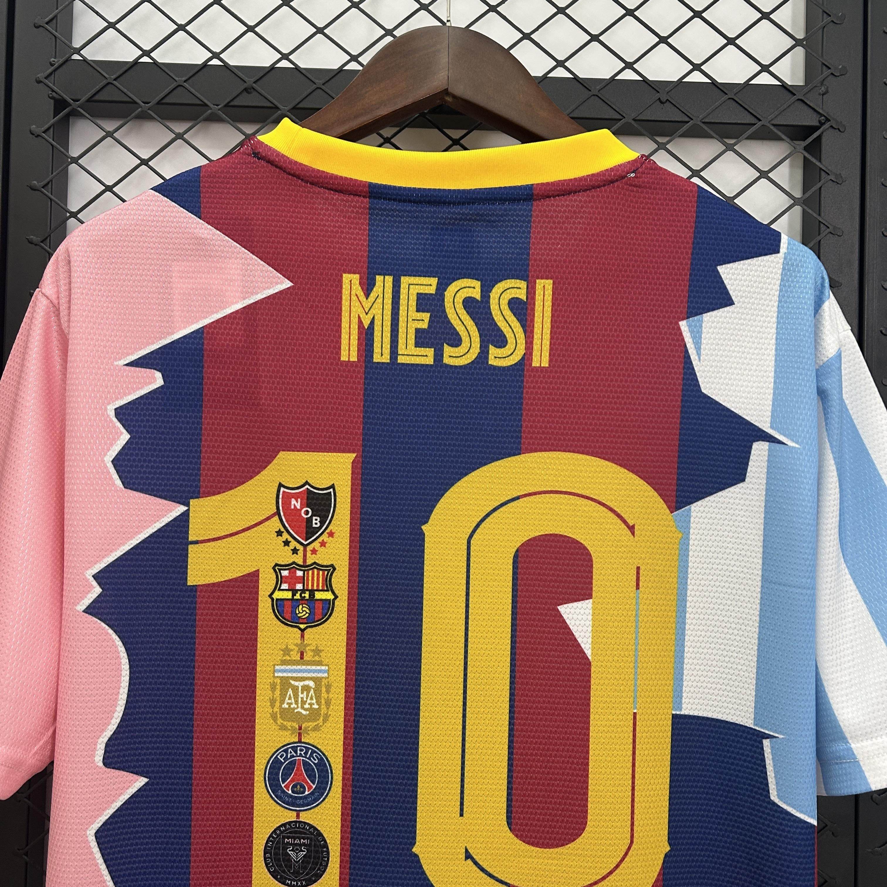 CAMISETA MESSI CONMEMORATIVA 2025 HOMBRE (VERSIÓN FAN) - ZonaCamisetas