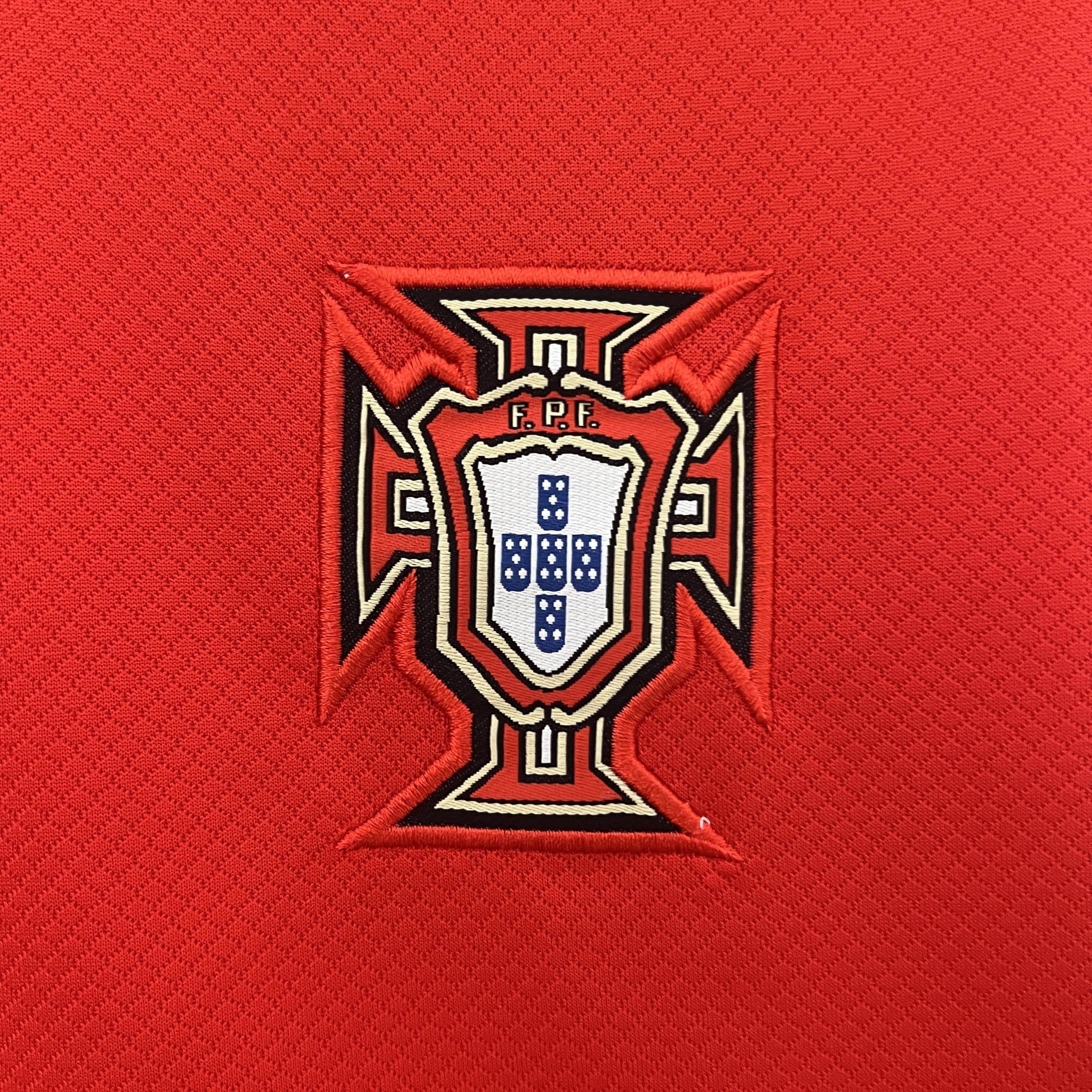 CAMISETA PORTUGAL l 2024 MUJER (VERSIÓN FAN) - ZonaCamisetas